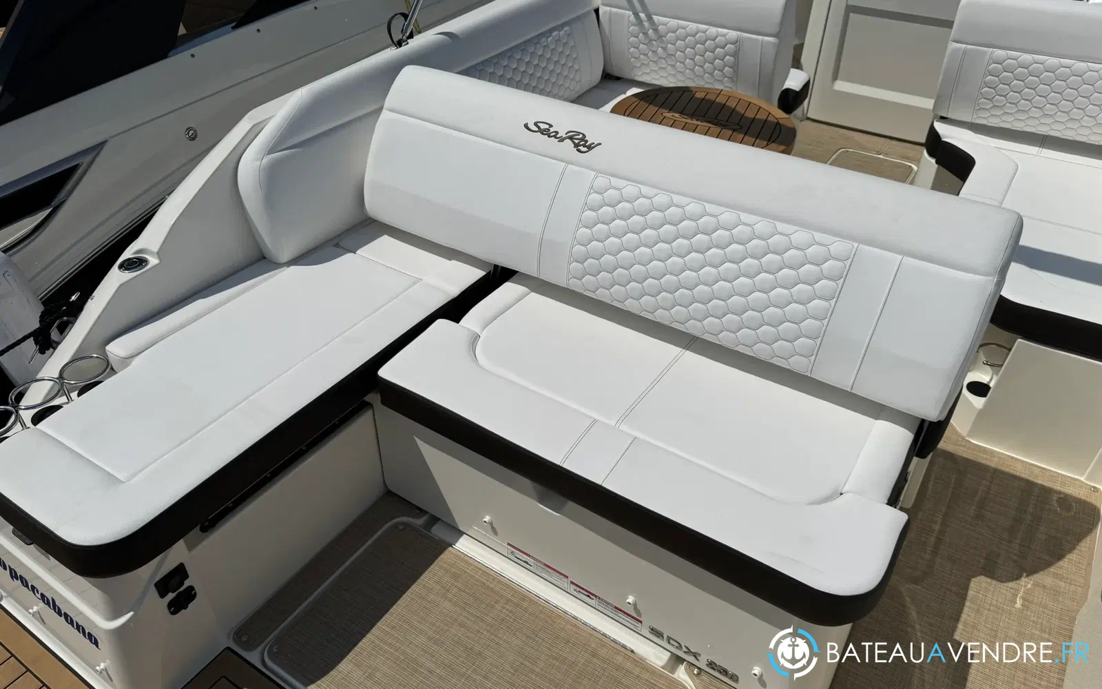 slider 5 Sea Ray 250 SDX HB