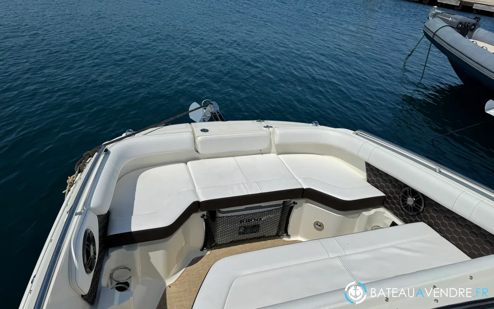 slider 8 Sea Ray 250 SDX HB