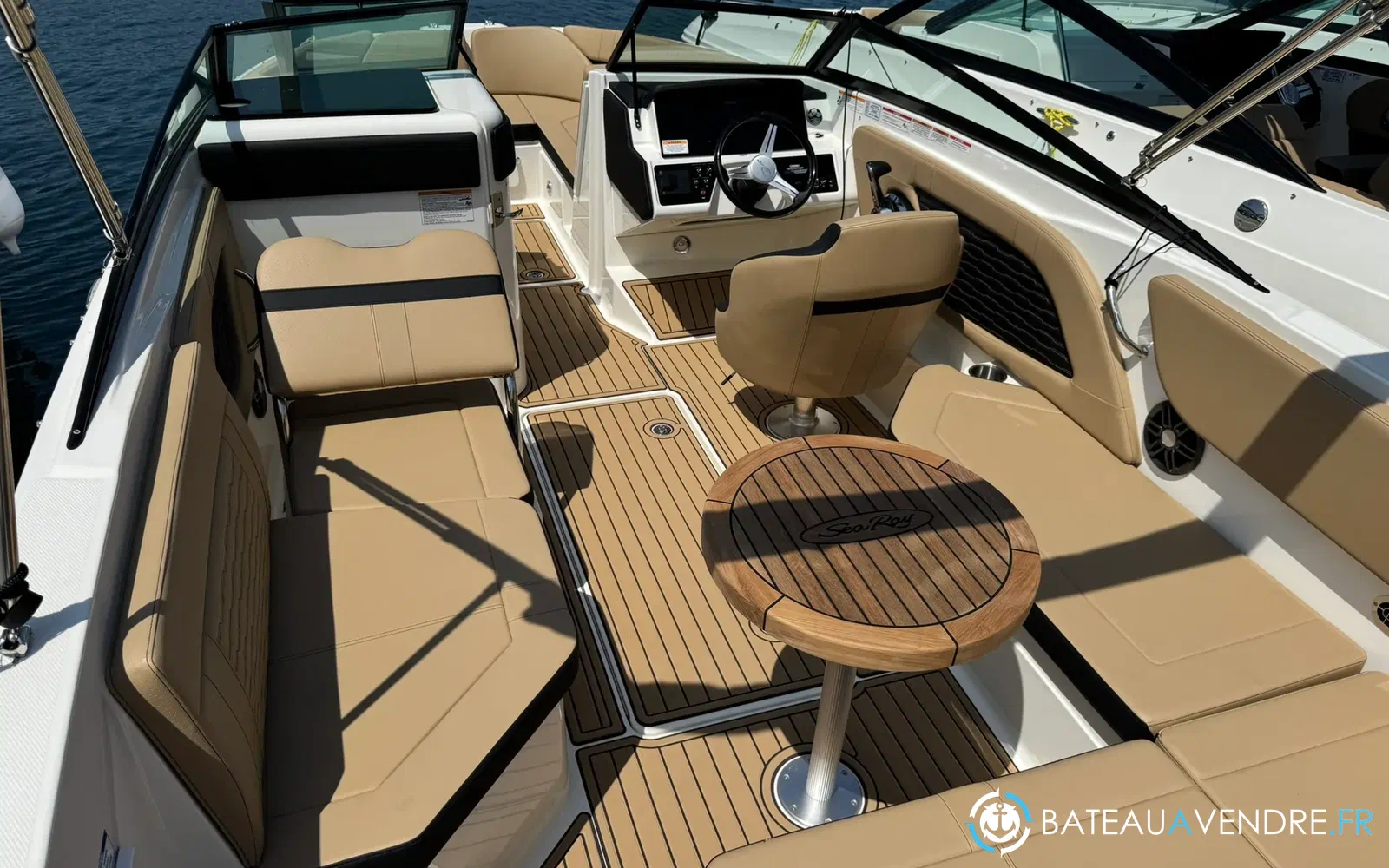 slider 6 Sea Ray 230 SPX