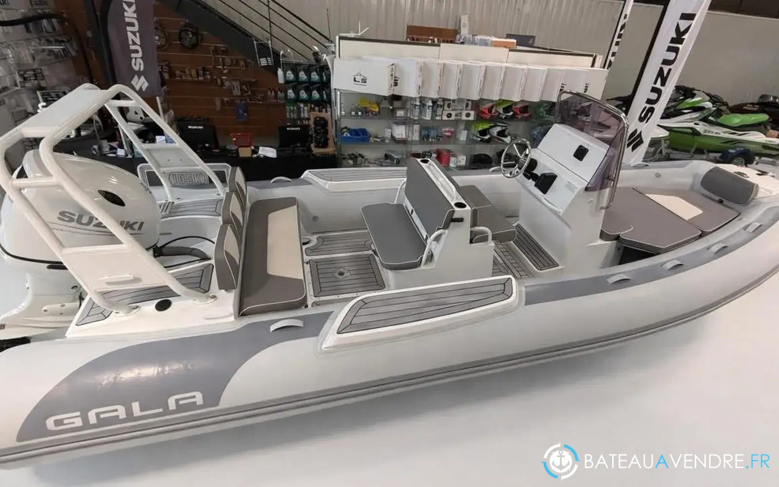 slider 4 Gala Boats V650