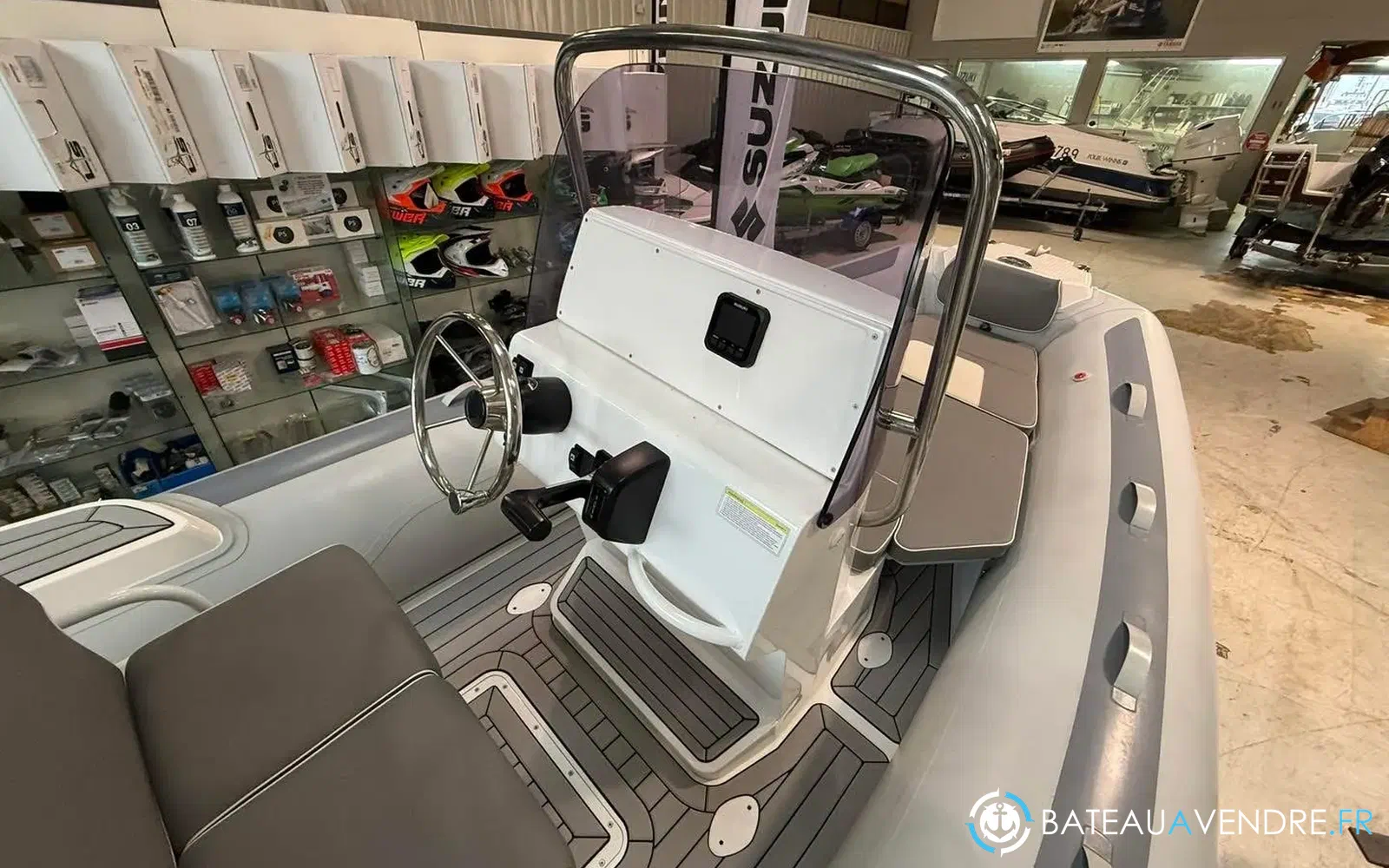 slider 6 Gala Boats V650