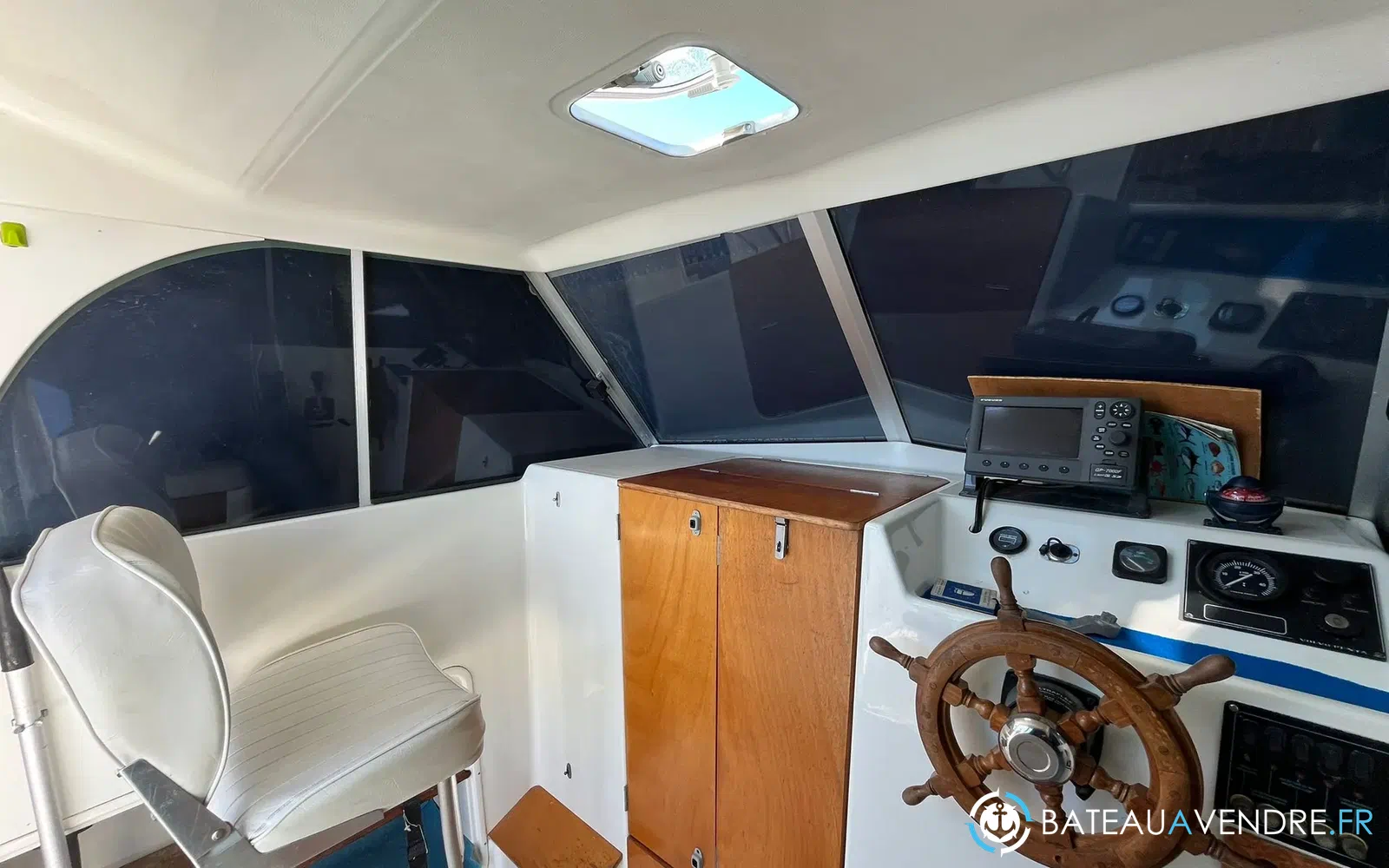 slider 15 Beneteau Antares Serie 6