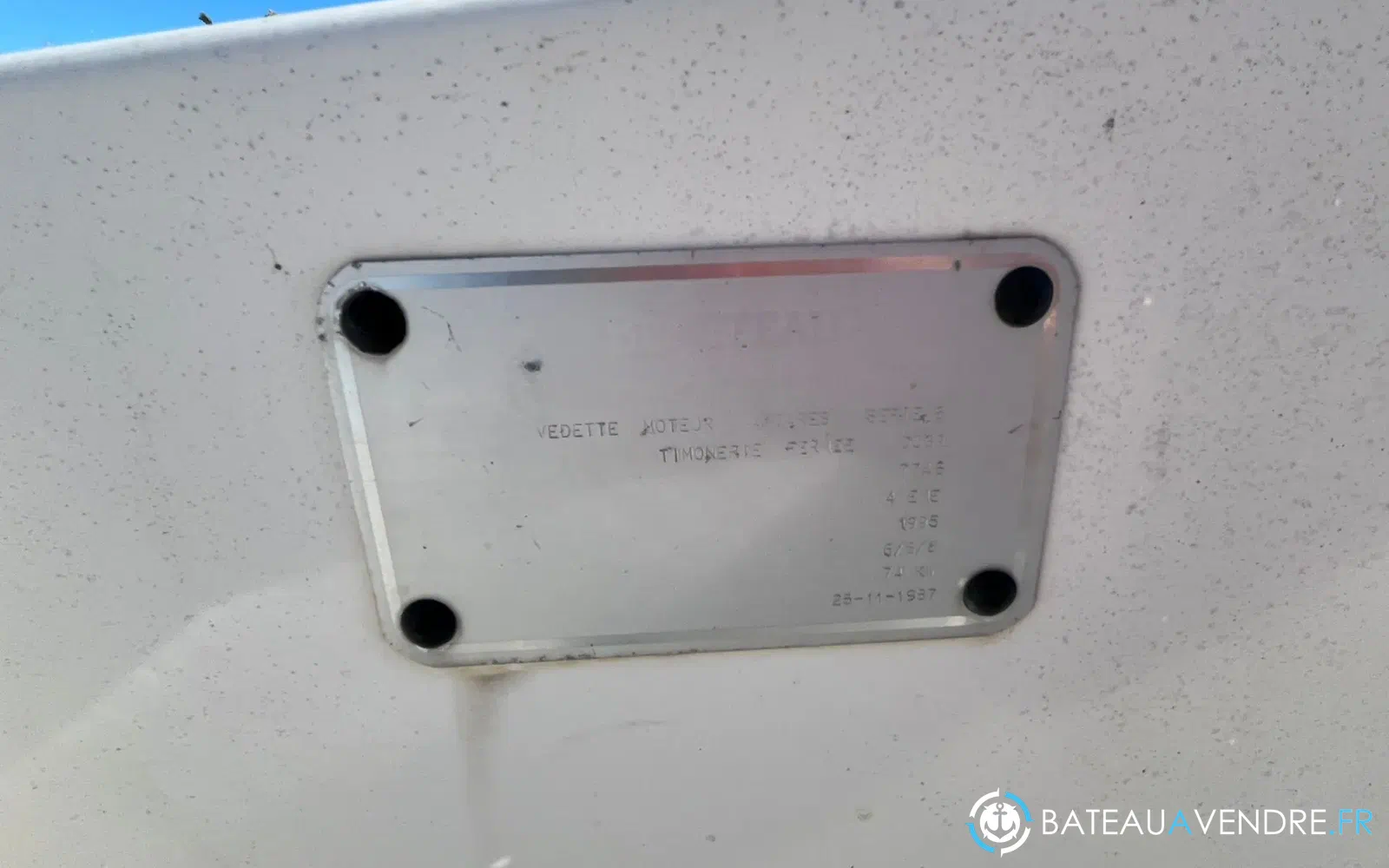 slider 10 Beneteau Antares Serie 6
