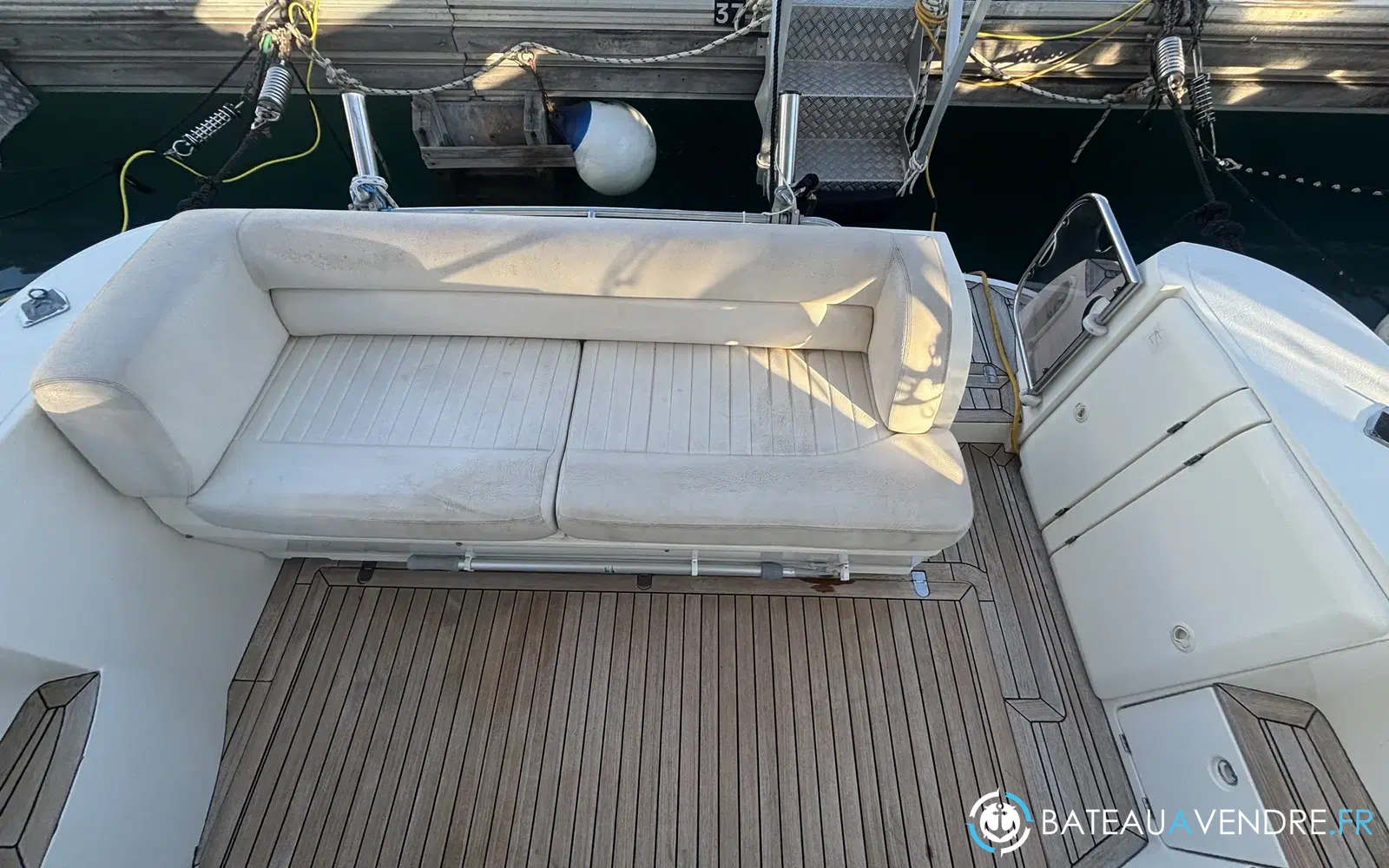 slider 10 Sealine F 34
