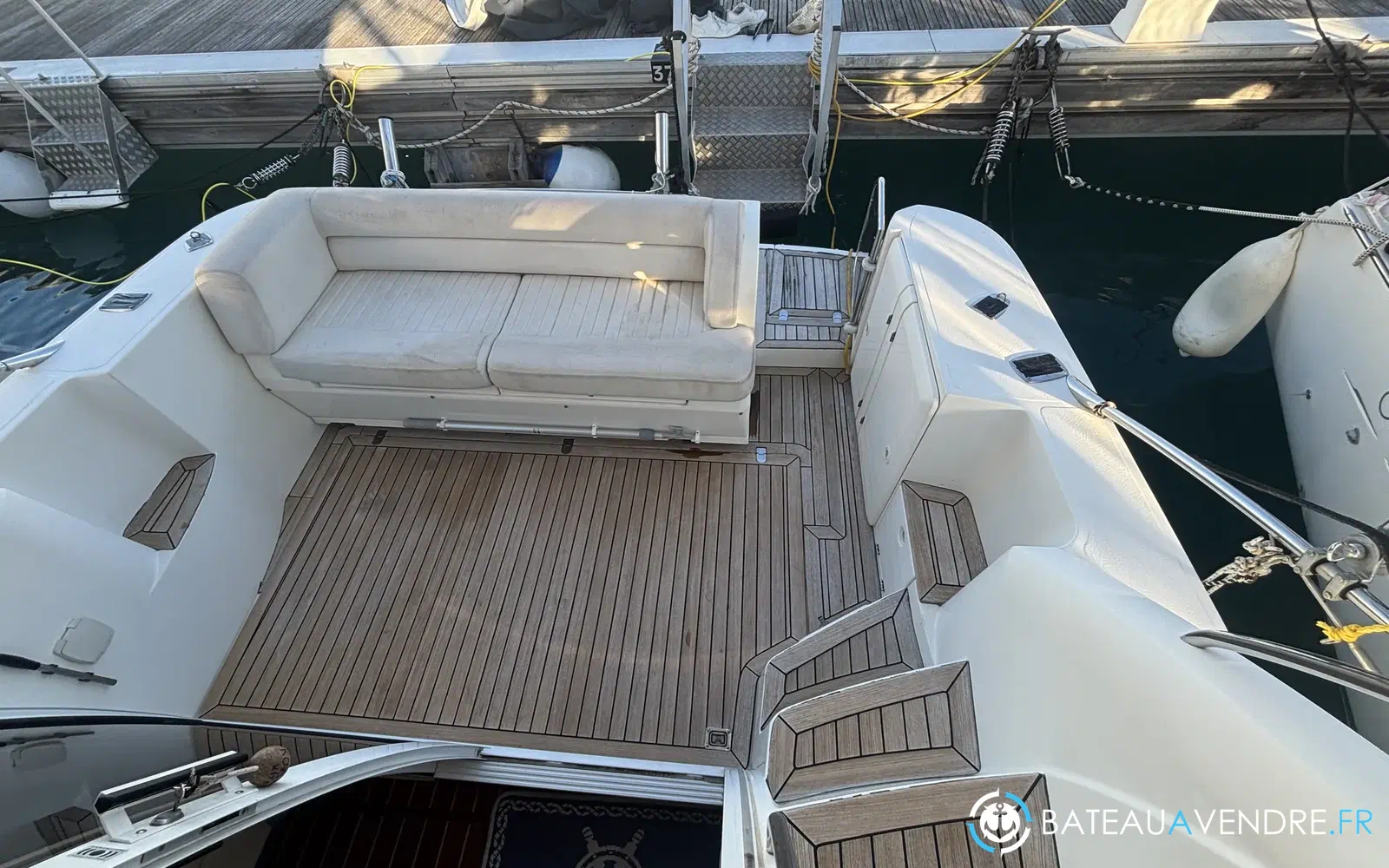 slider 14 Sealine F 34
