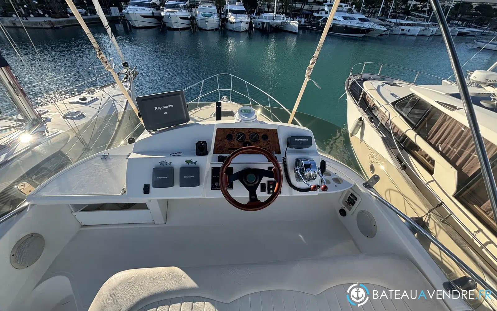 slider 21 Sealine F 34