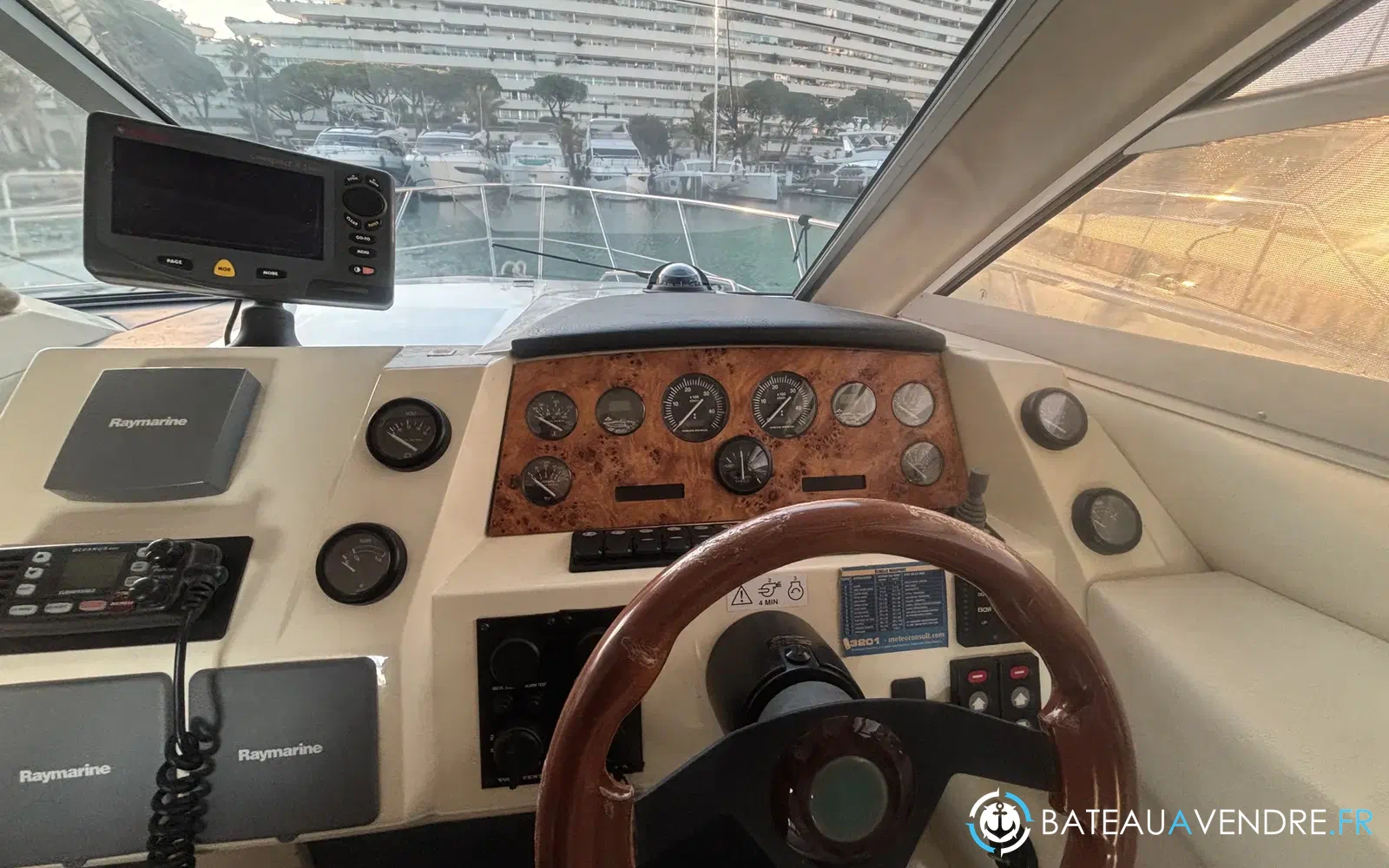 slider 35 Sealine F 34