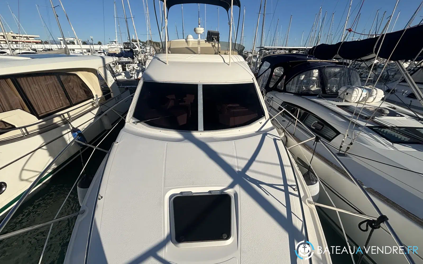 slider 5 Sealine F 34