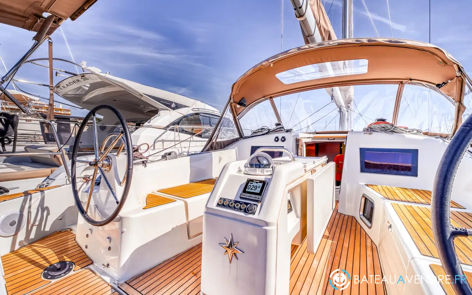 slider 12 Jeanneau Sun Odyssey 410