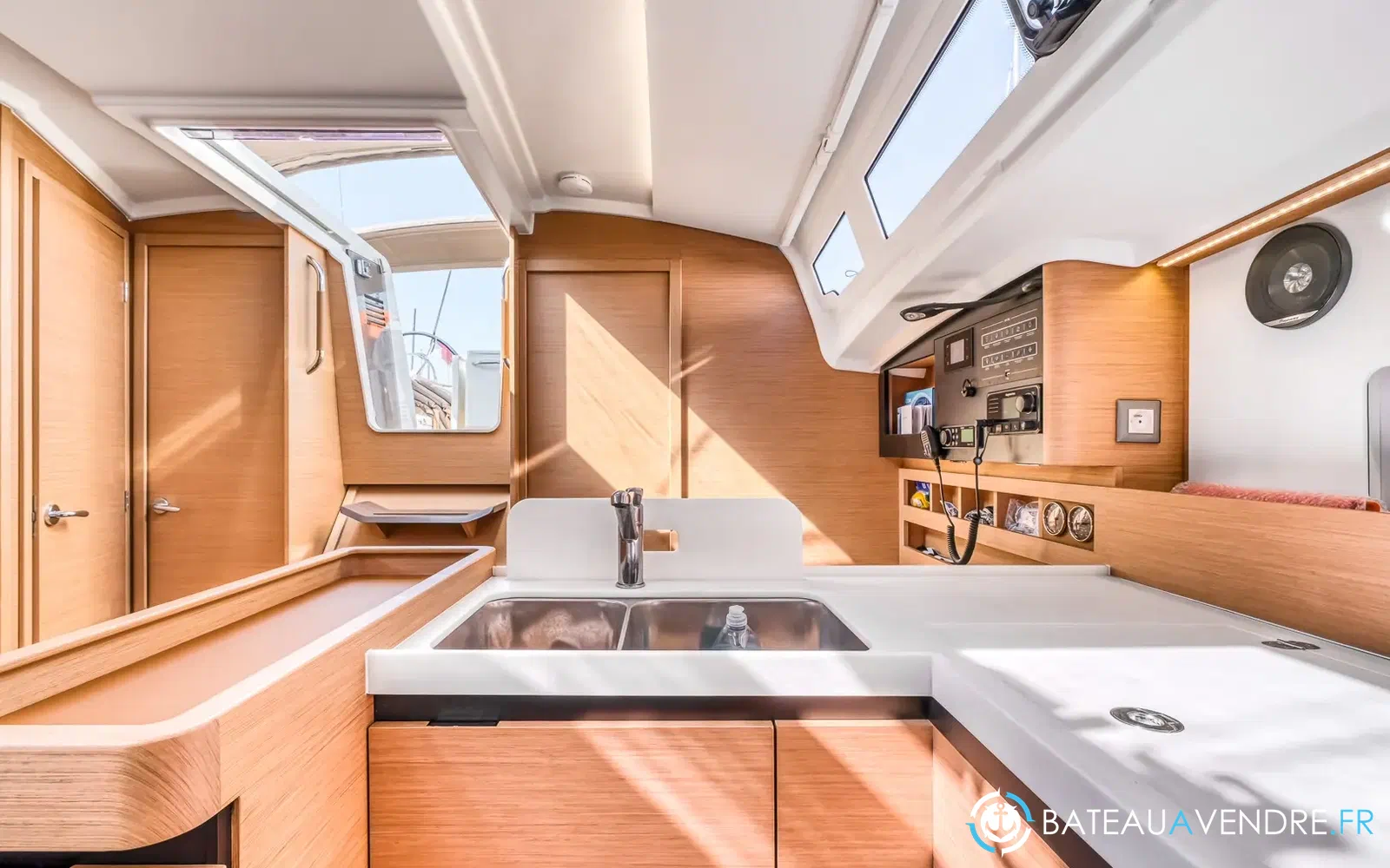 slider 15 Jeanneau Sun Odyssey 410
