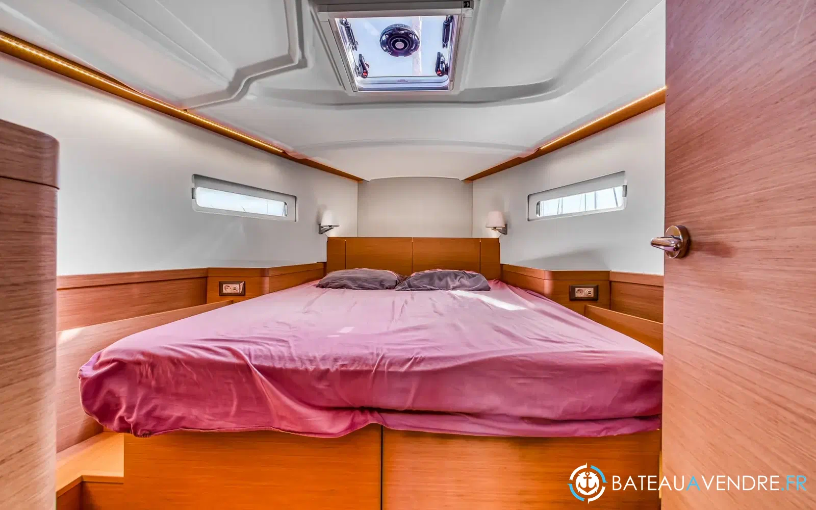 slider 23 Jeanneau Sun Odyssey 410