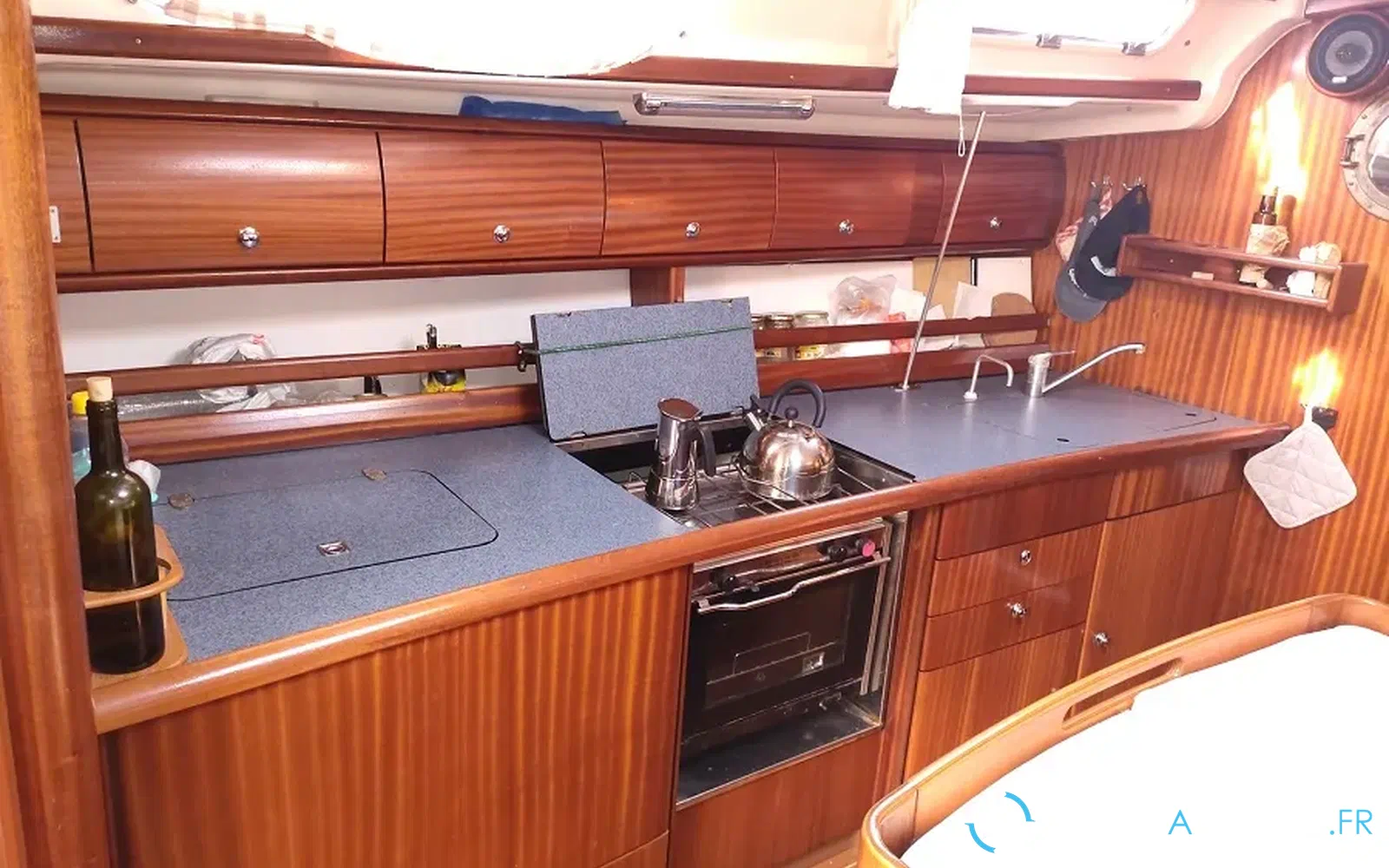 slider 33 Bavaria 44
