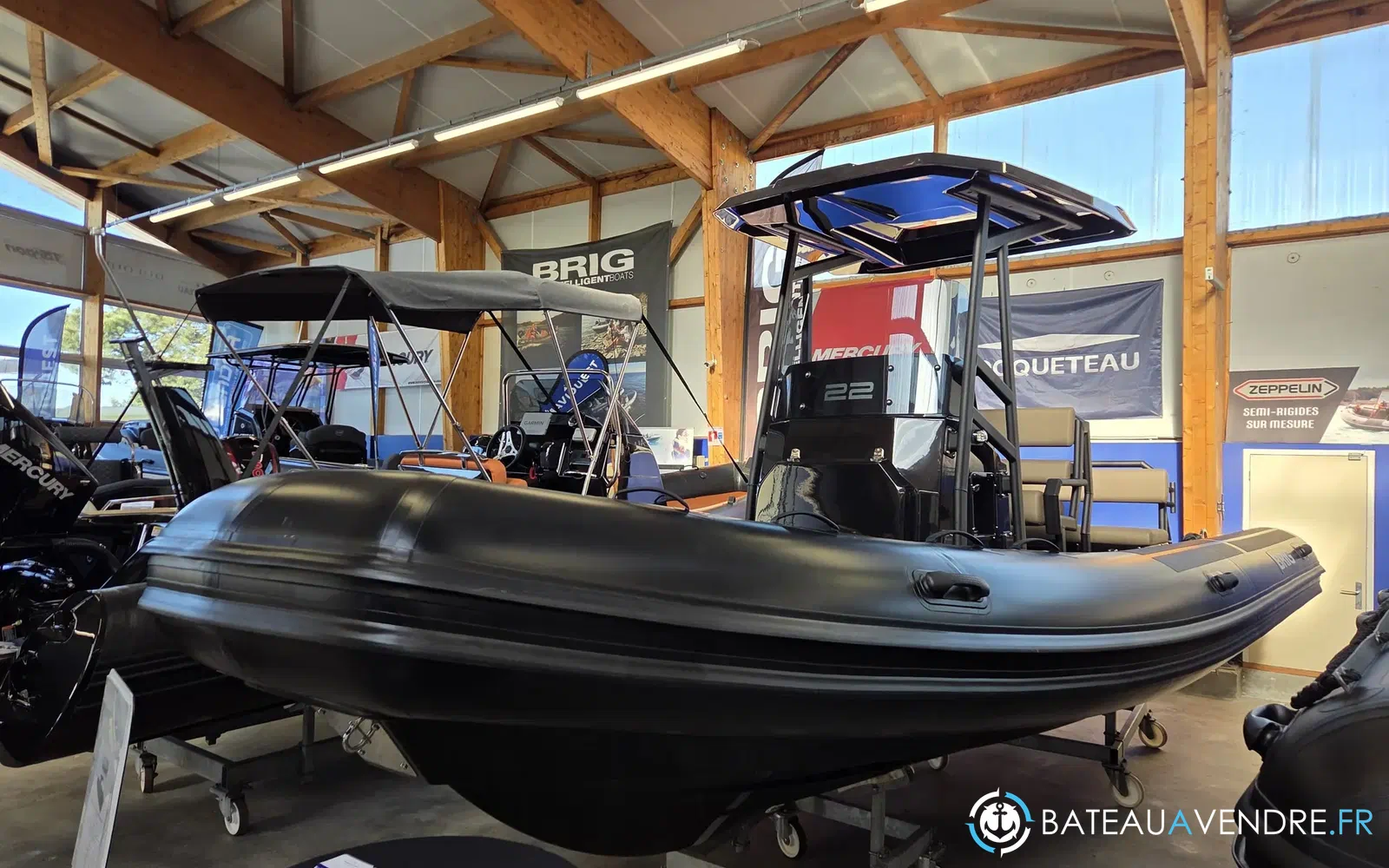 slider 1 Brig Navigator 22