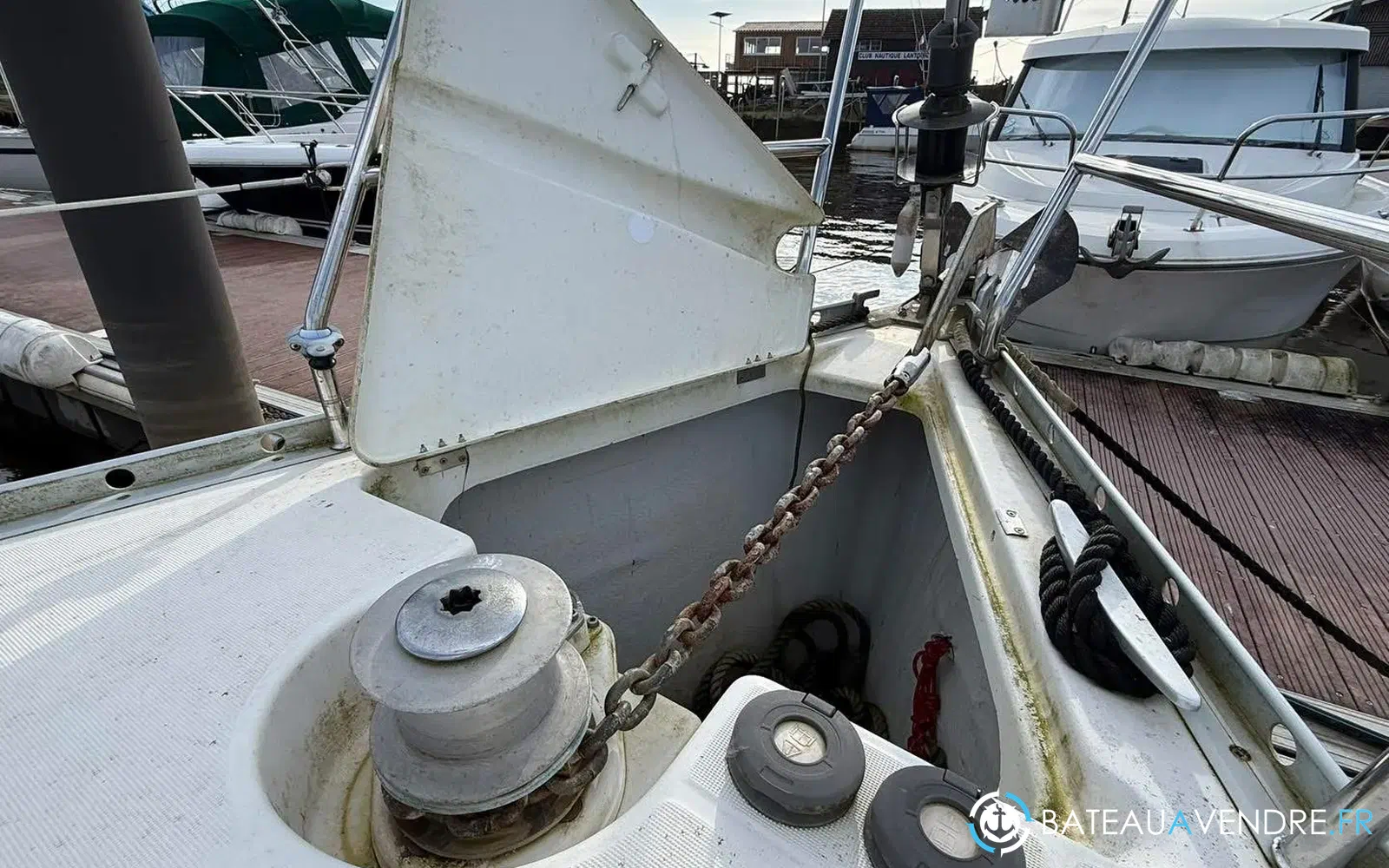 slider 16 Beneteau Oceanis 331 Clipper