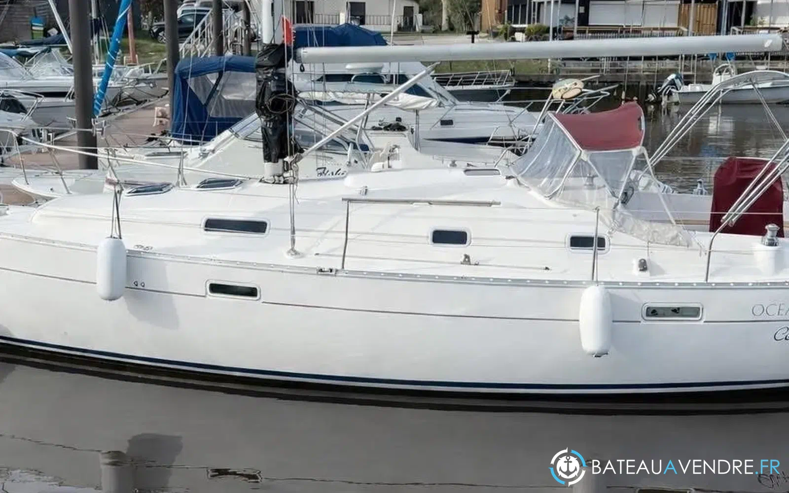 slider 1 Beneteau Oceanis 331 Clipper