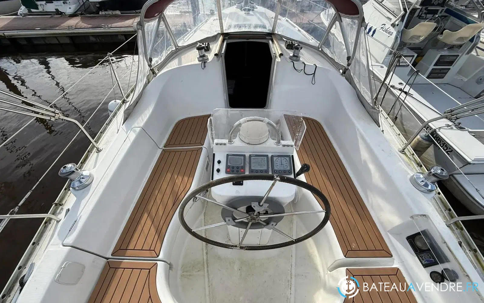 slider 3 Beneteau Oceanis 331 Clipper