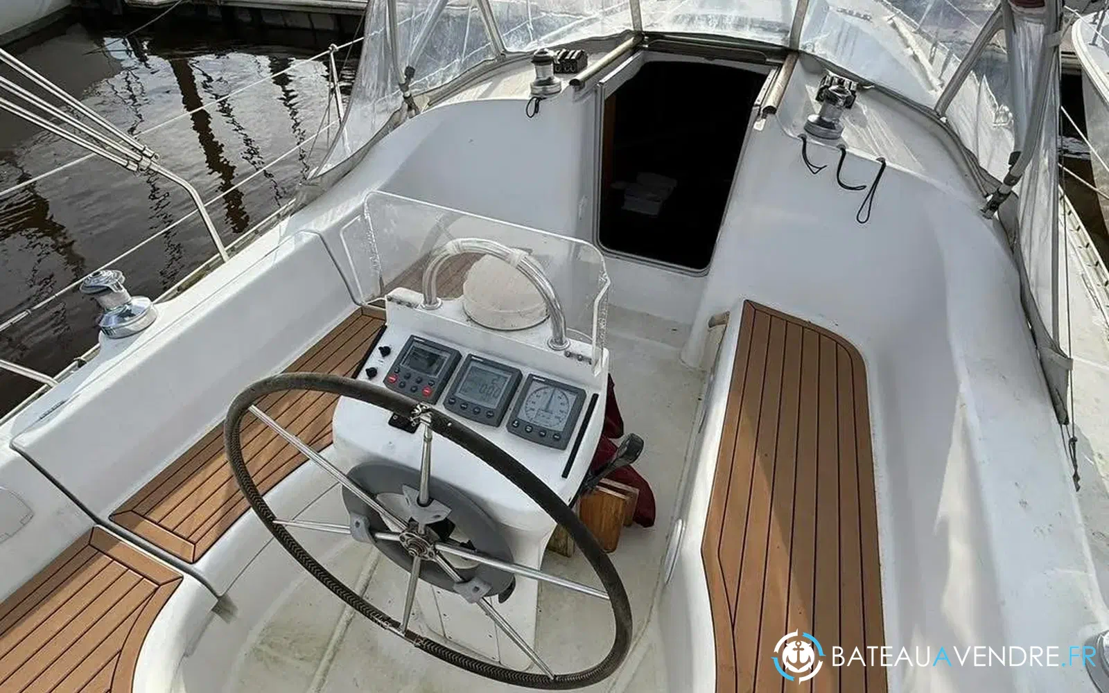 slider 5 Beneteau Oceanis 331 Clipper