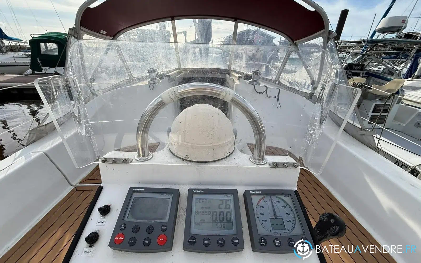 slider 7 Beneteau Oceanis 331 Clipper