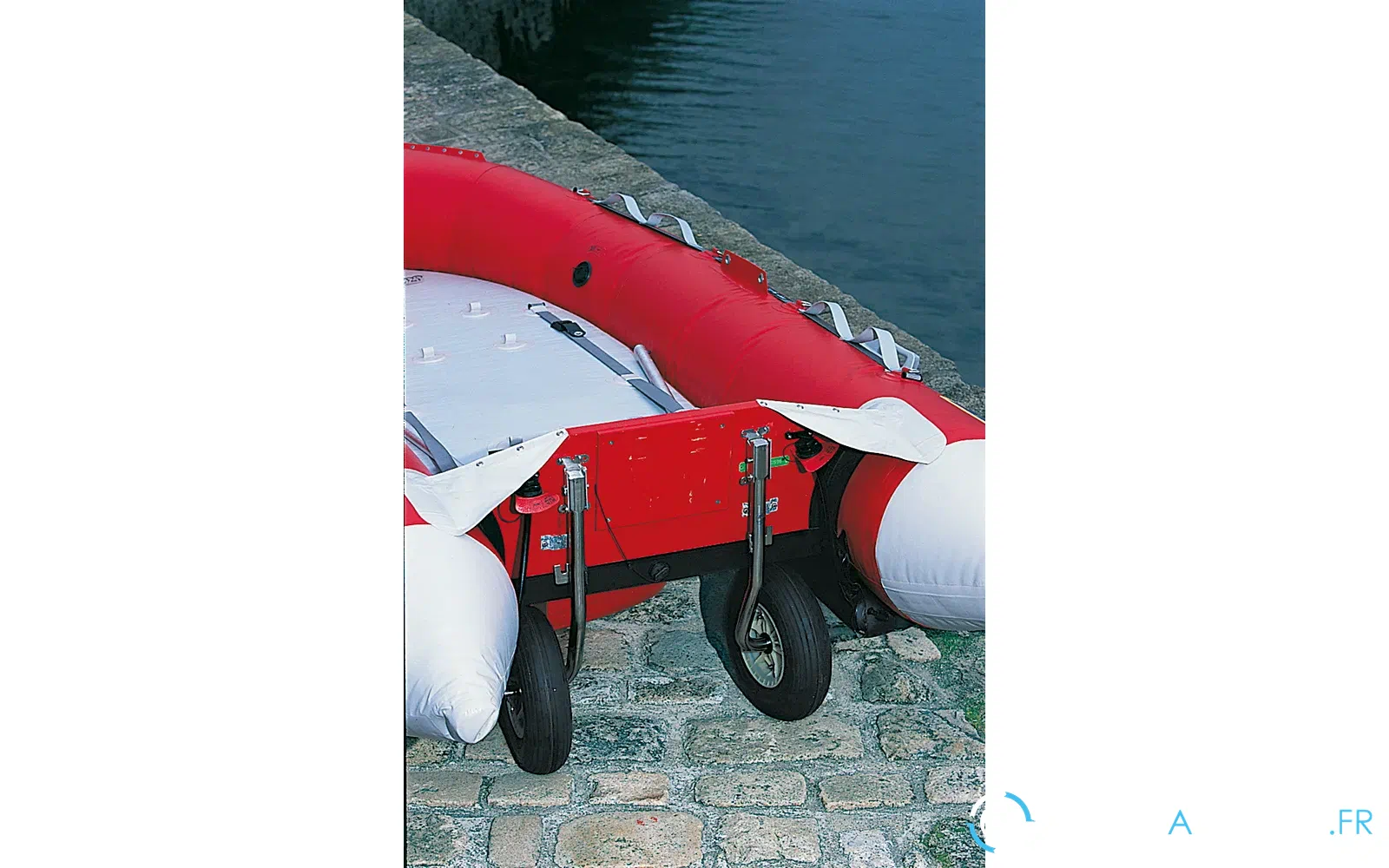 slider 1 ROUE DE MISE A L'EAU INOX 180 KG