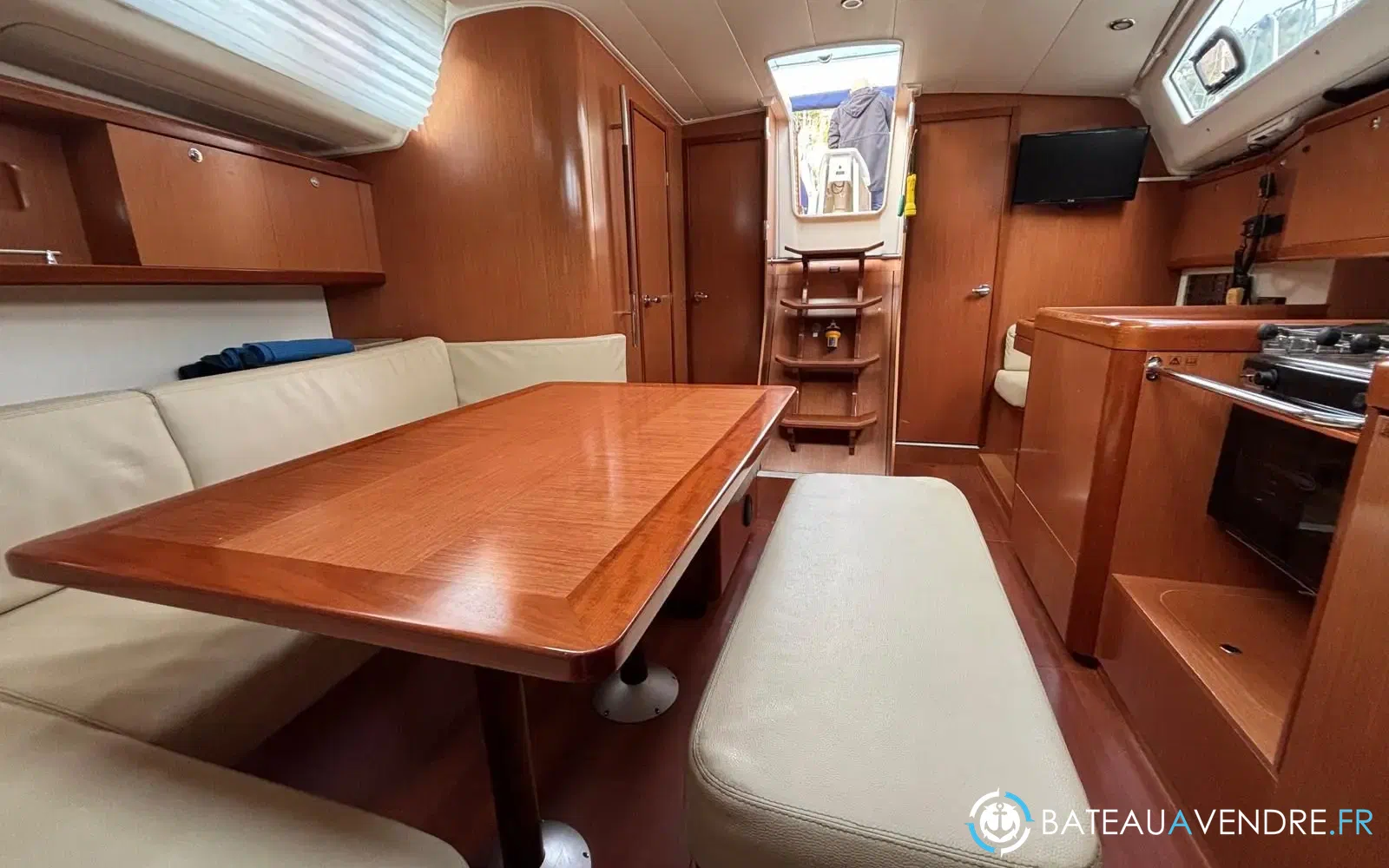 slider 14 Beneteau Oceanis 40
