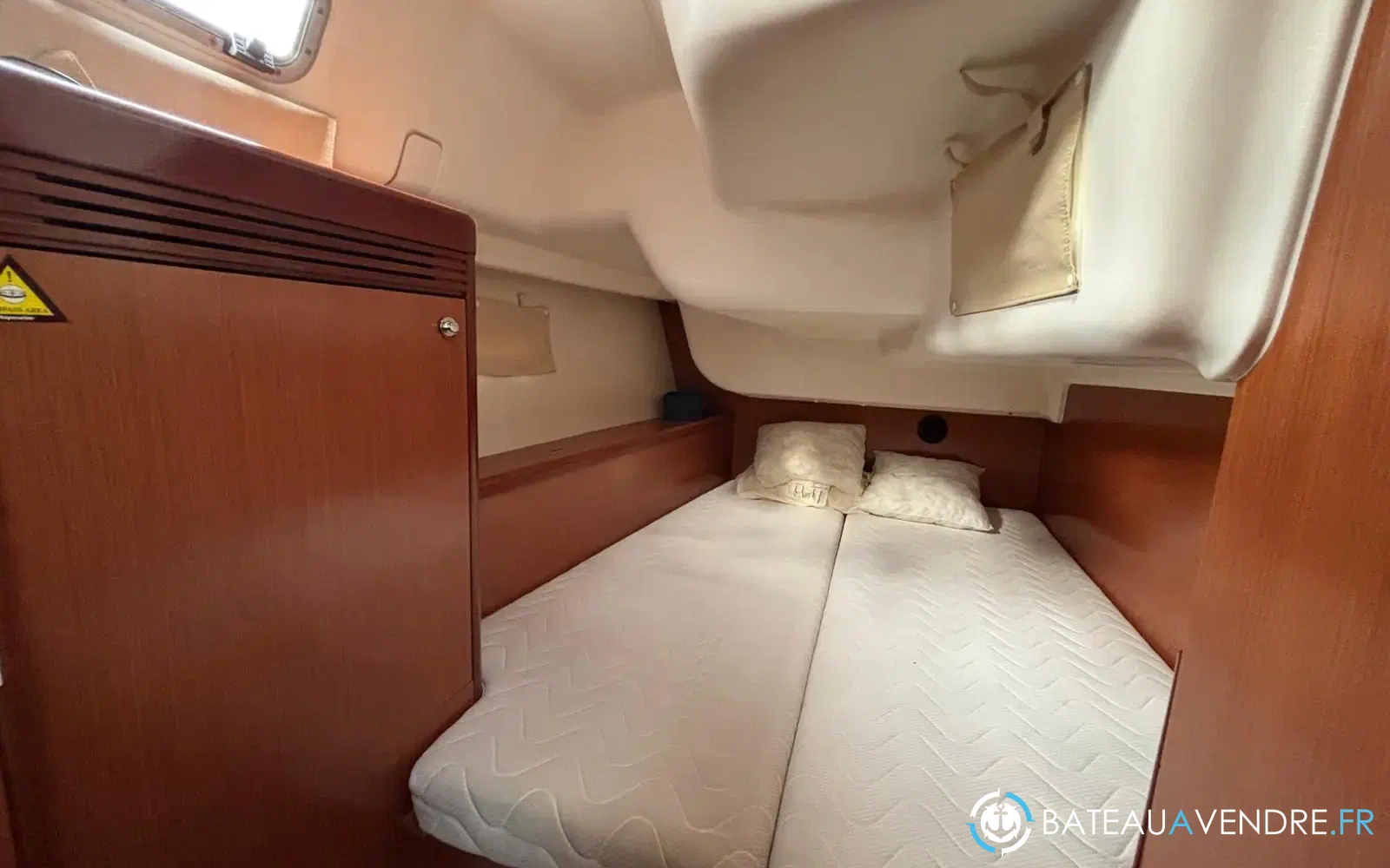 slider 16 Beneteau Oceanis 40