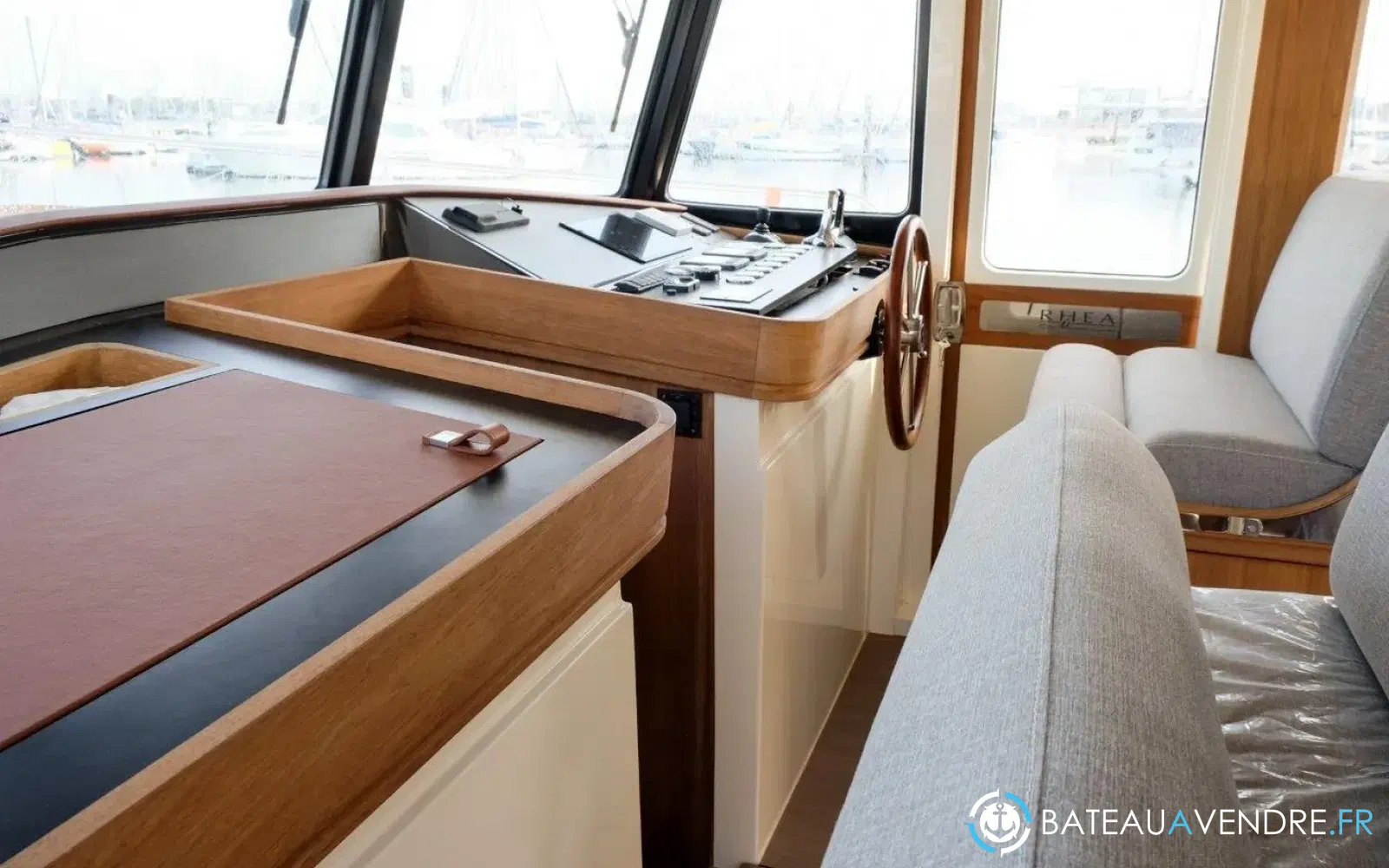 slider 5 Rhea Trawler 34
