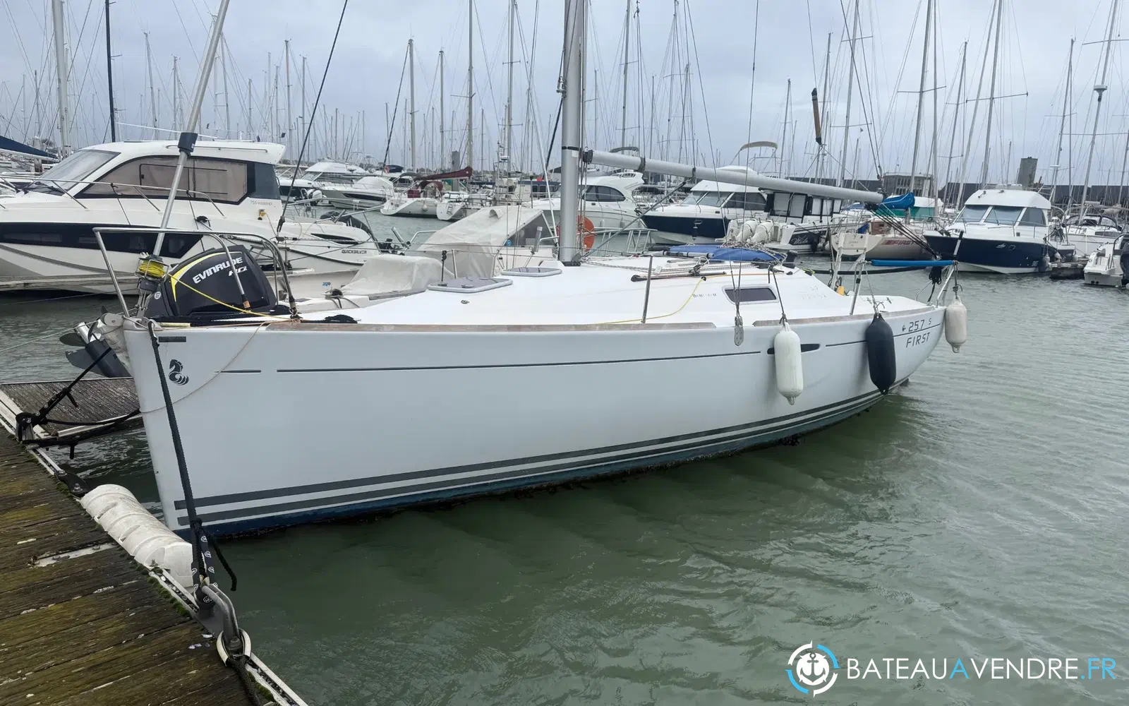 slider 0 Beneteau First 25.7