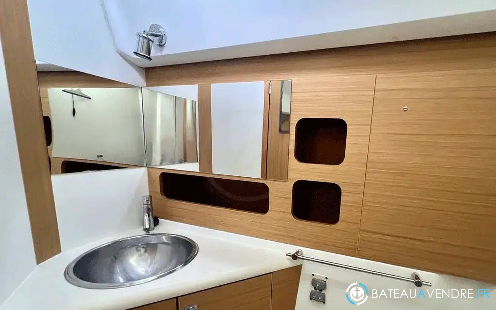 slider 23 Jeanneau Sun Odyssey 50 DS