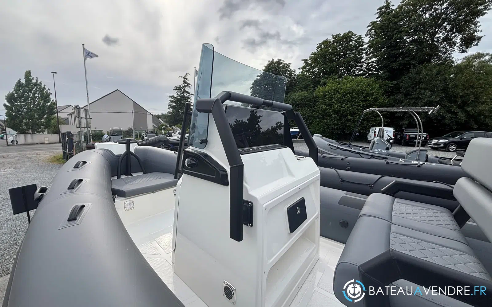 slider 18 Brig Navigator 20