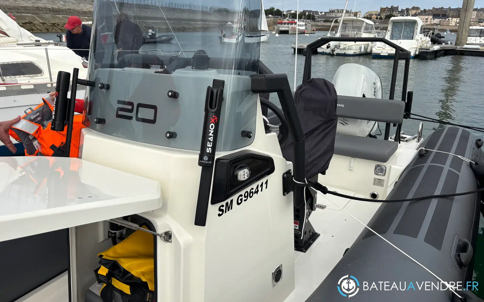 slider 5 Brig Navigator 20