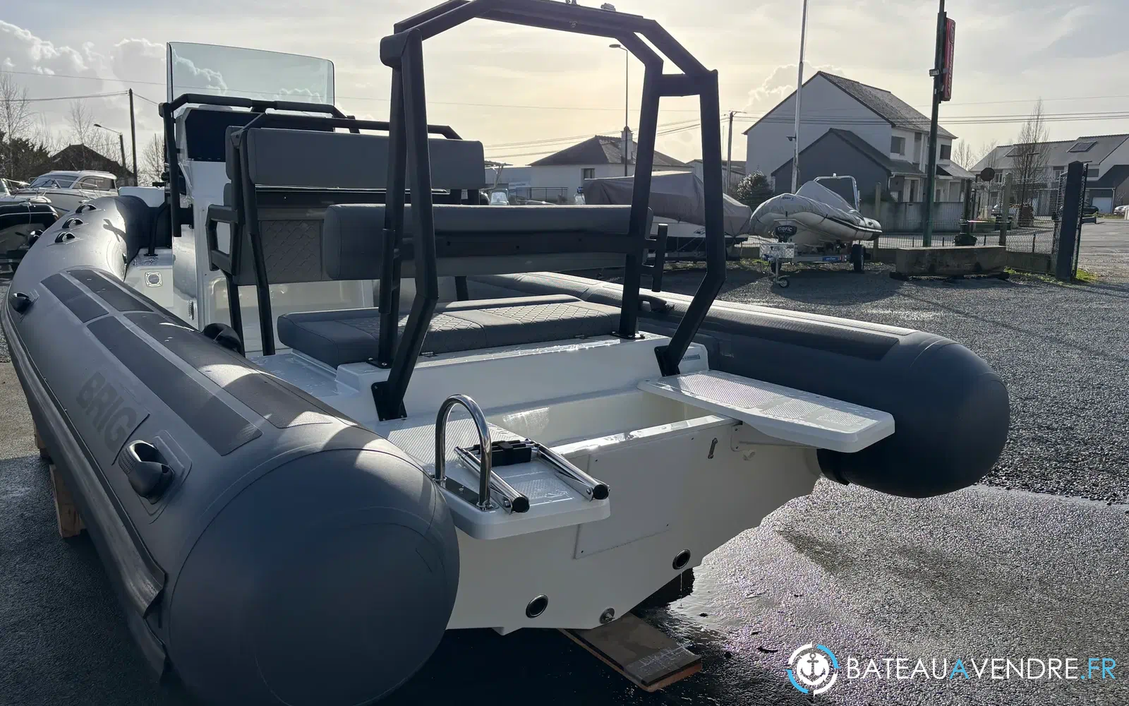 slider 7 Brig Navigator 20