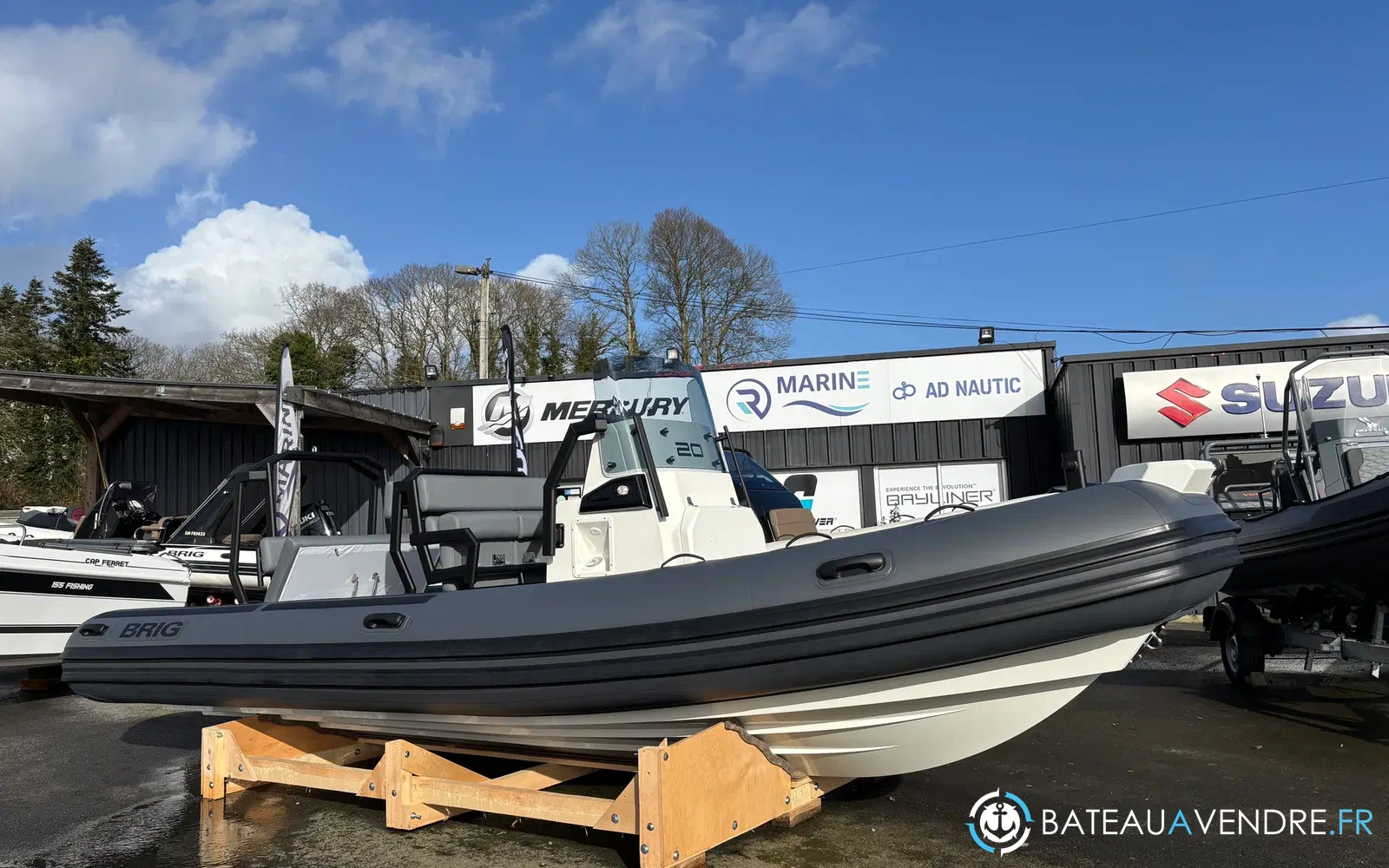slider 11 Brig Navigator 20