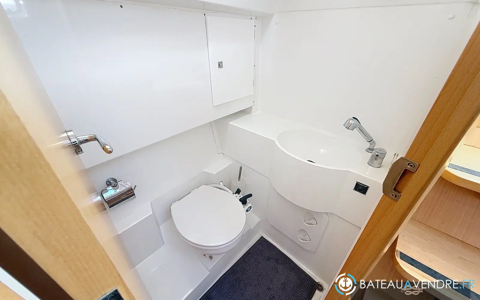 slider 12 Jeanneau Sun Odyssey 319