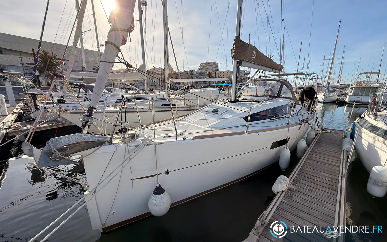 slider 28 Jeanneau Sun Odyssey 319