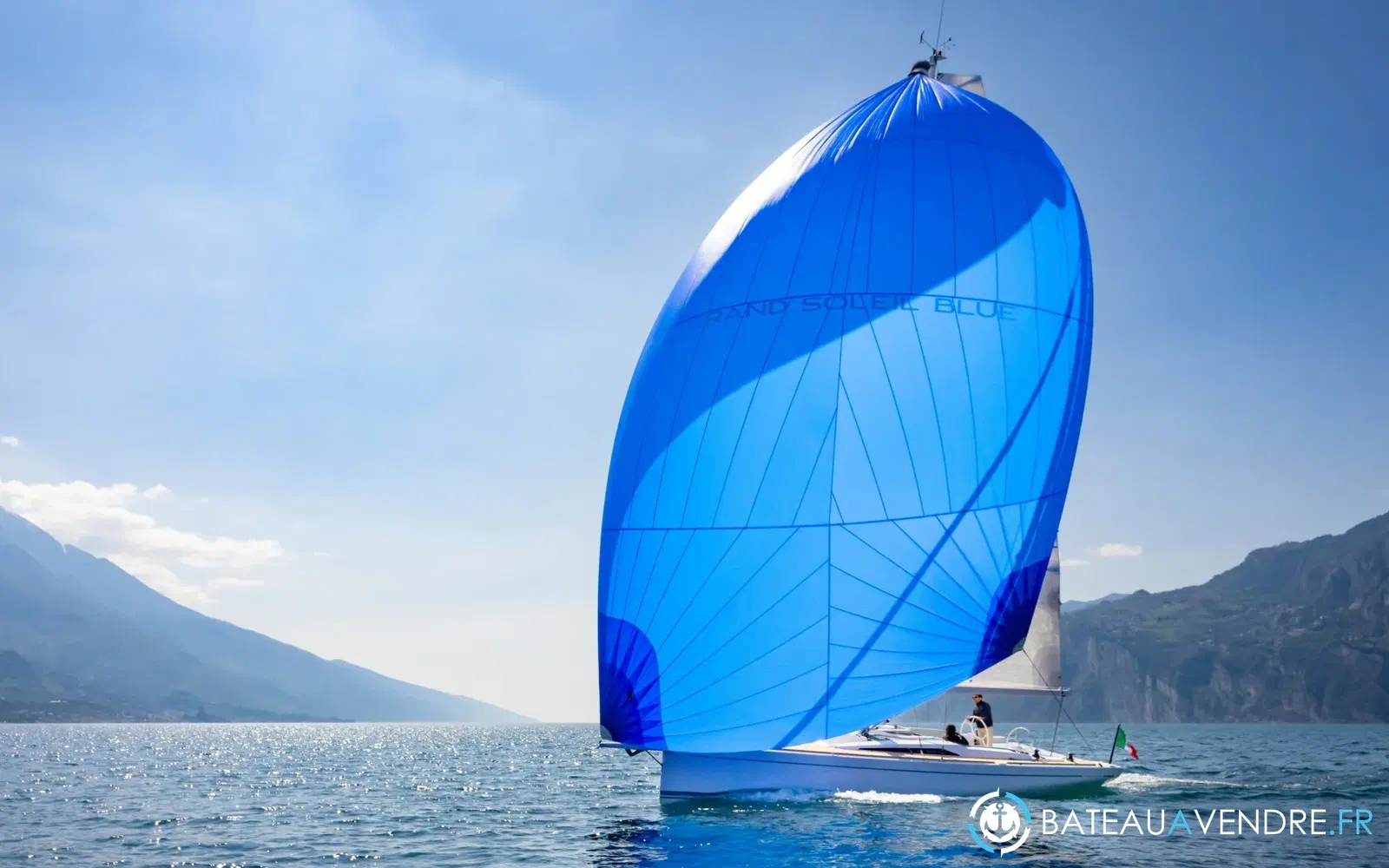 slider 0 Grand Soleil Blue