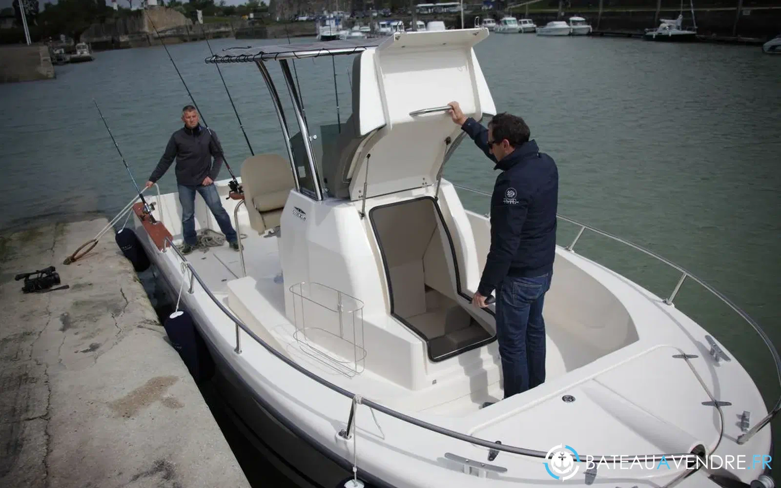 slider 8 Ocqueteau Ostrea 700 T-Top