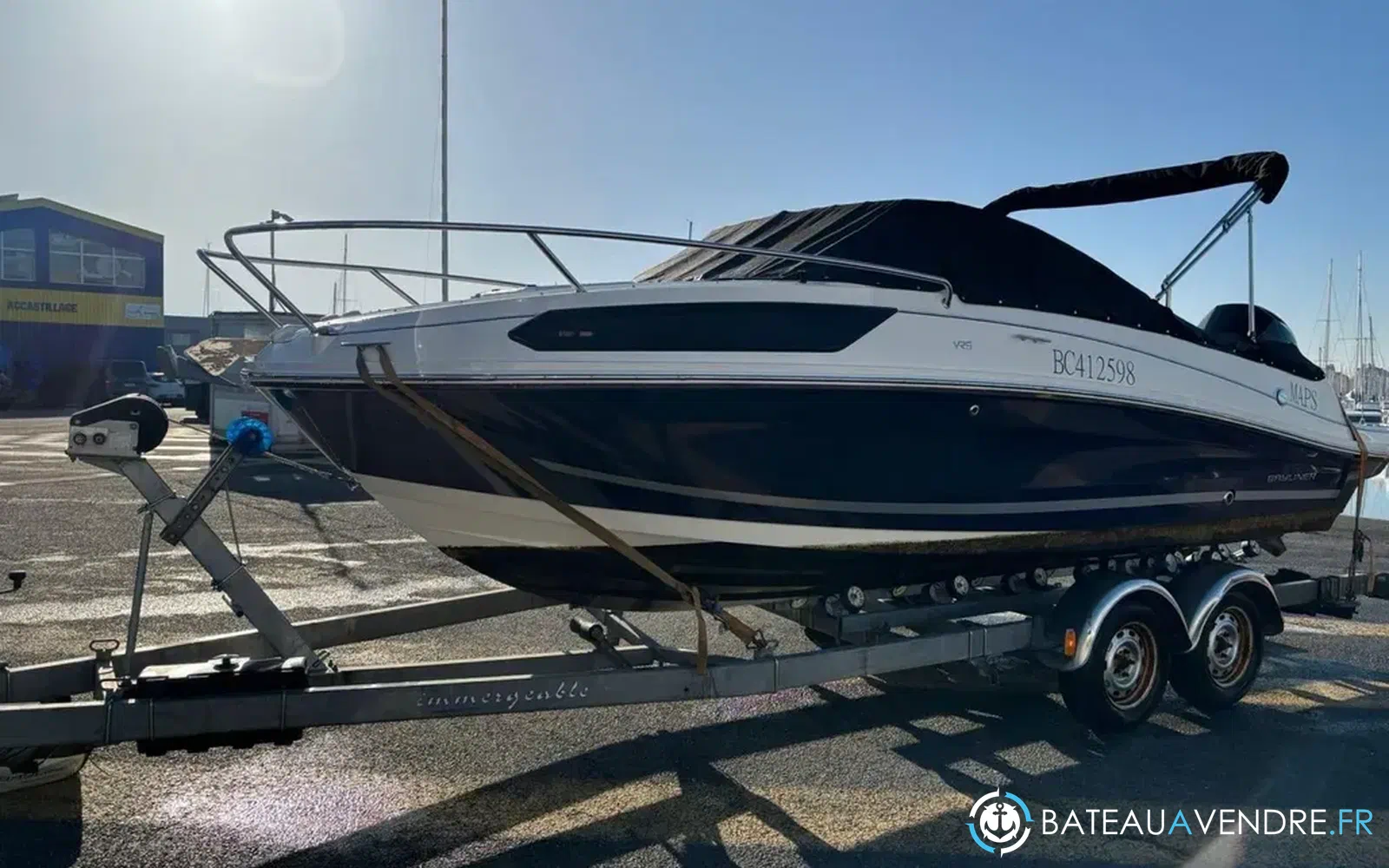 slider 3 Bayliner VR5 Cuddy OB