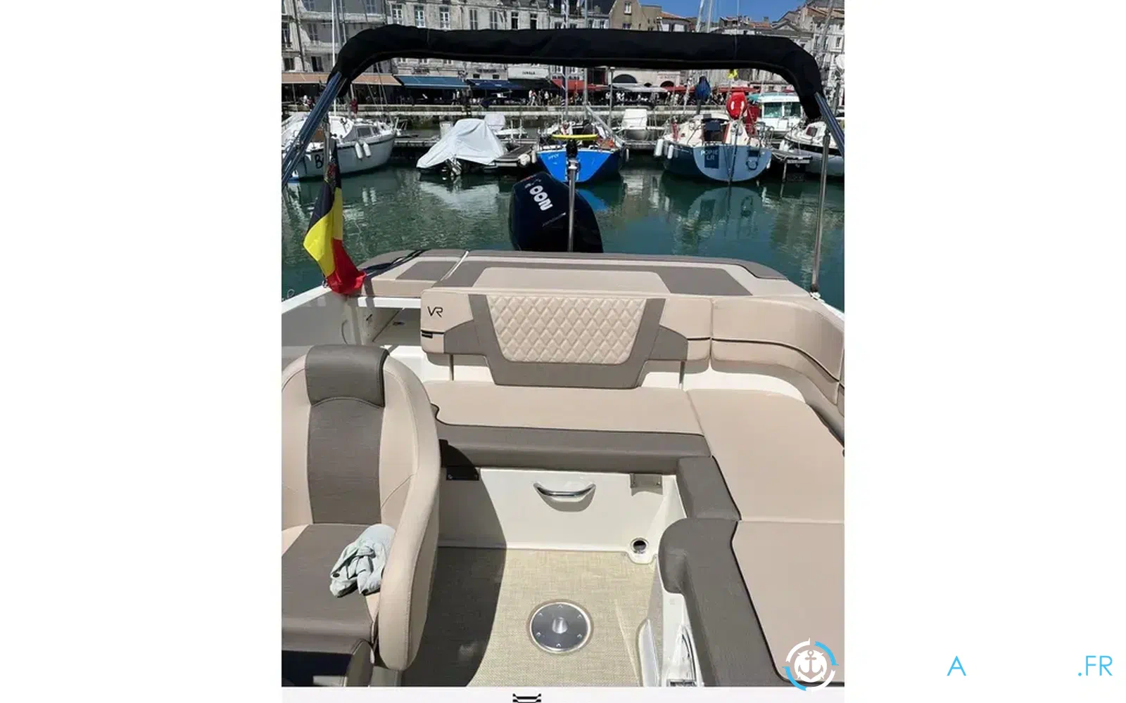 slider 7 Bayliner VR5 Cuddy OB