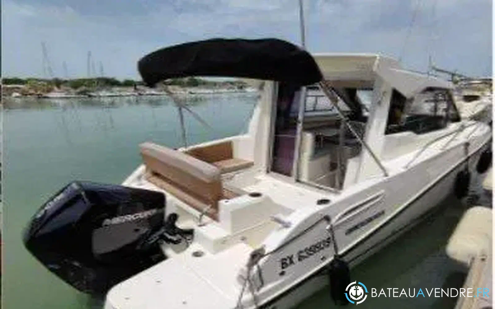slider 1 Quicksilver Activ 675 Week-End