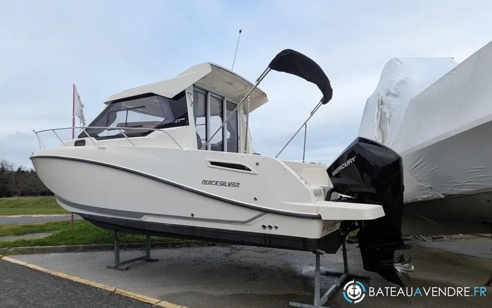 slider 6 Quicksilver Activ 675 Week-End