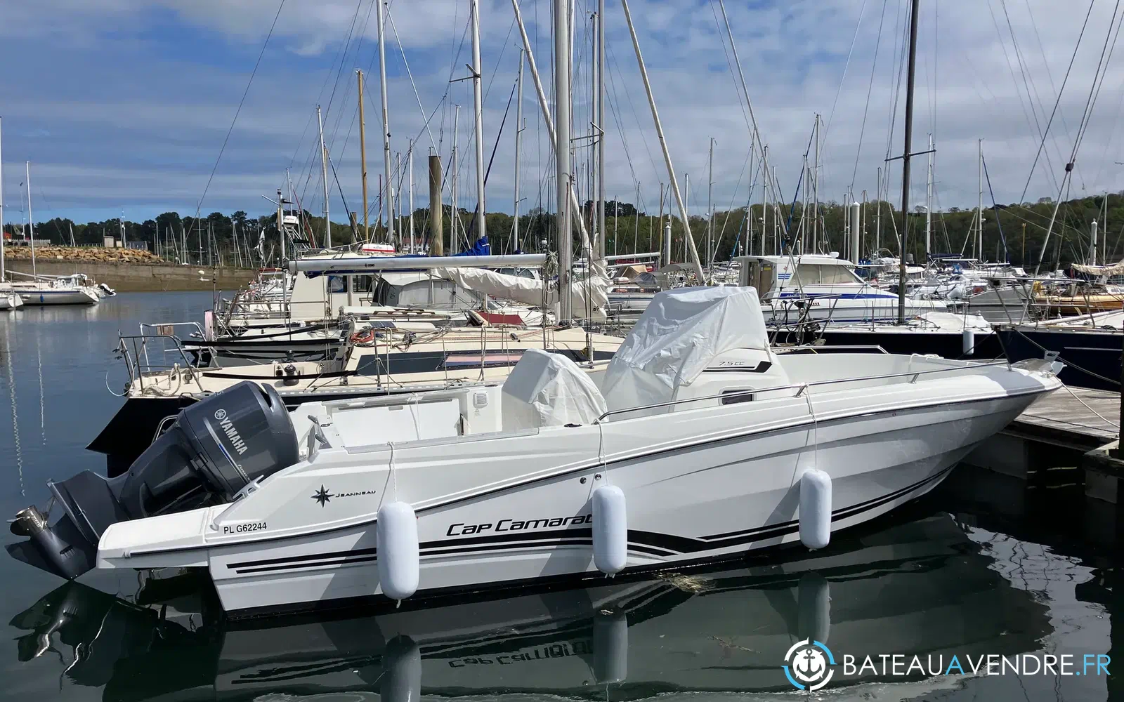 slider 1 Jeanneau Cap Camarat 7.5 CC Serie 3