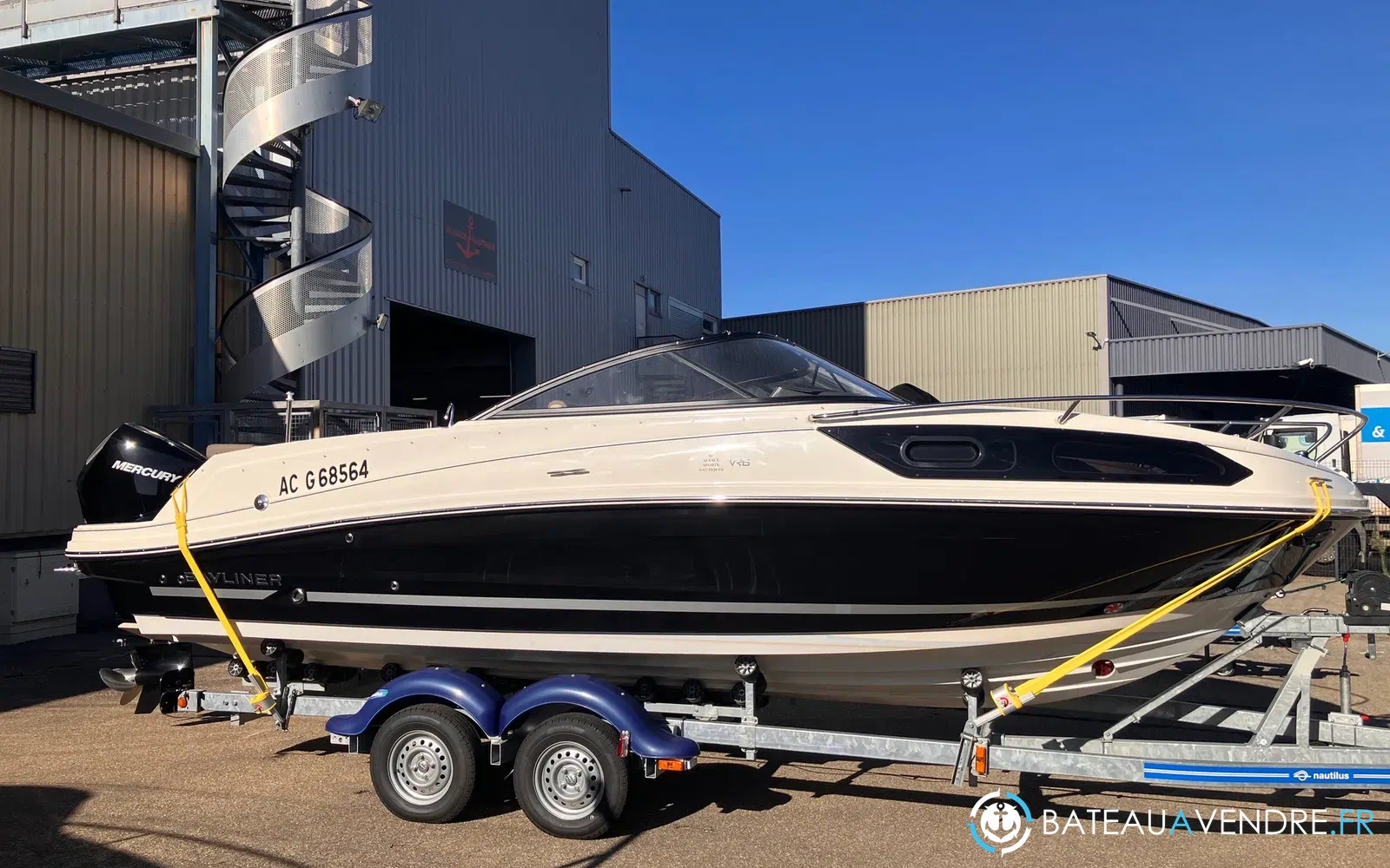slider 2 Bayliner VR6 Cuddy