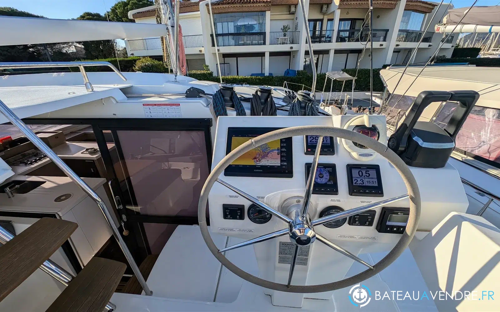 slider 4 Fountaine Pajot Astrea 42