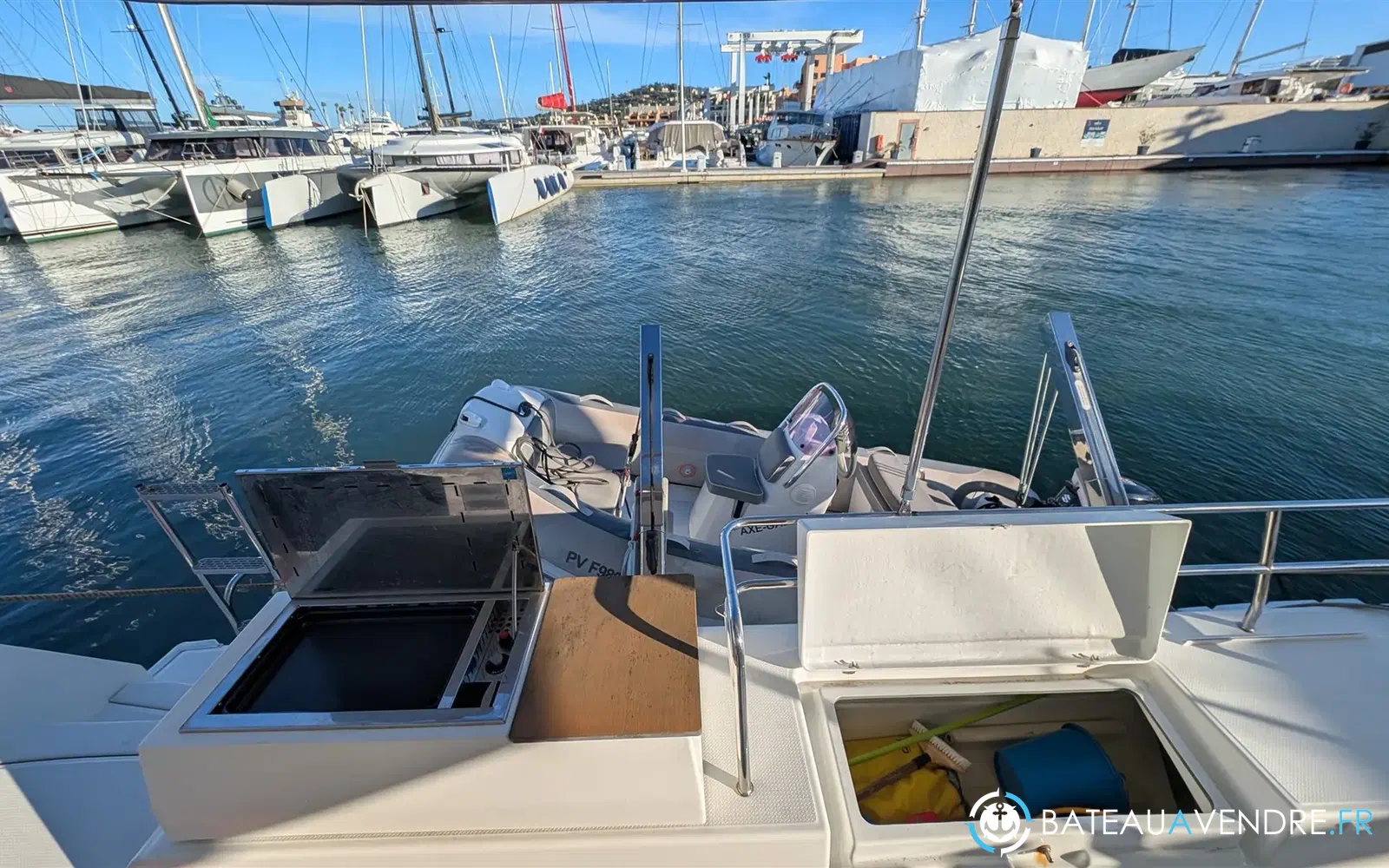 slider 6 Fountaine Pajot Astrea 42