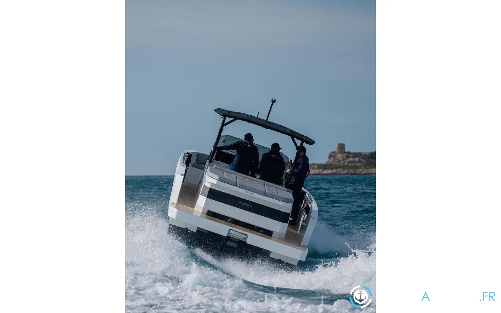 slider 16 De Antonio Yachts D29