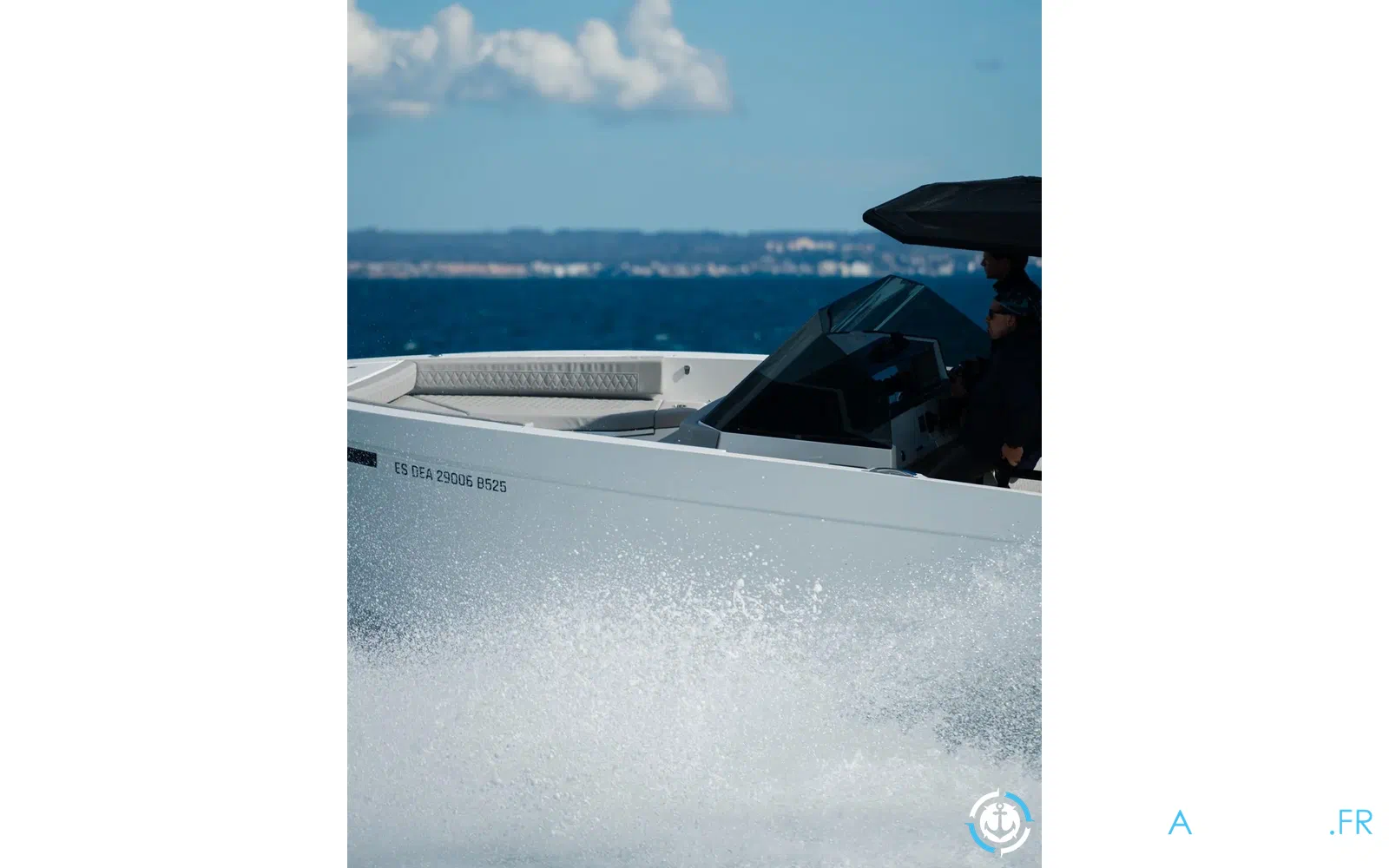 slider 2 De Antonio Yachts D29