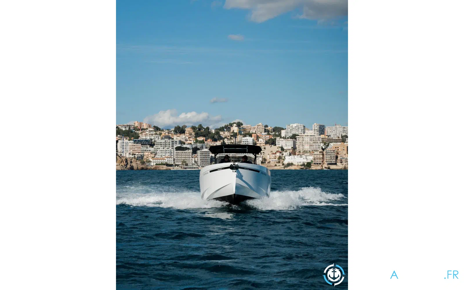 slider 10 De Antonio Yachts D29