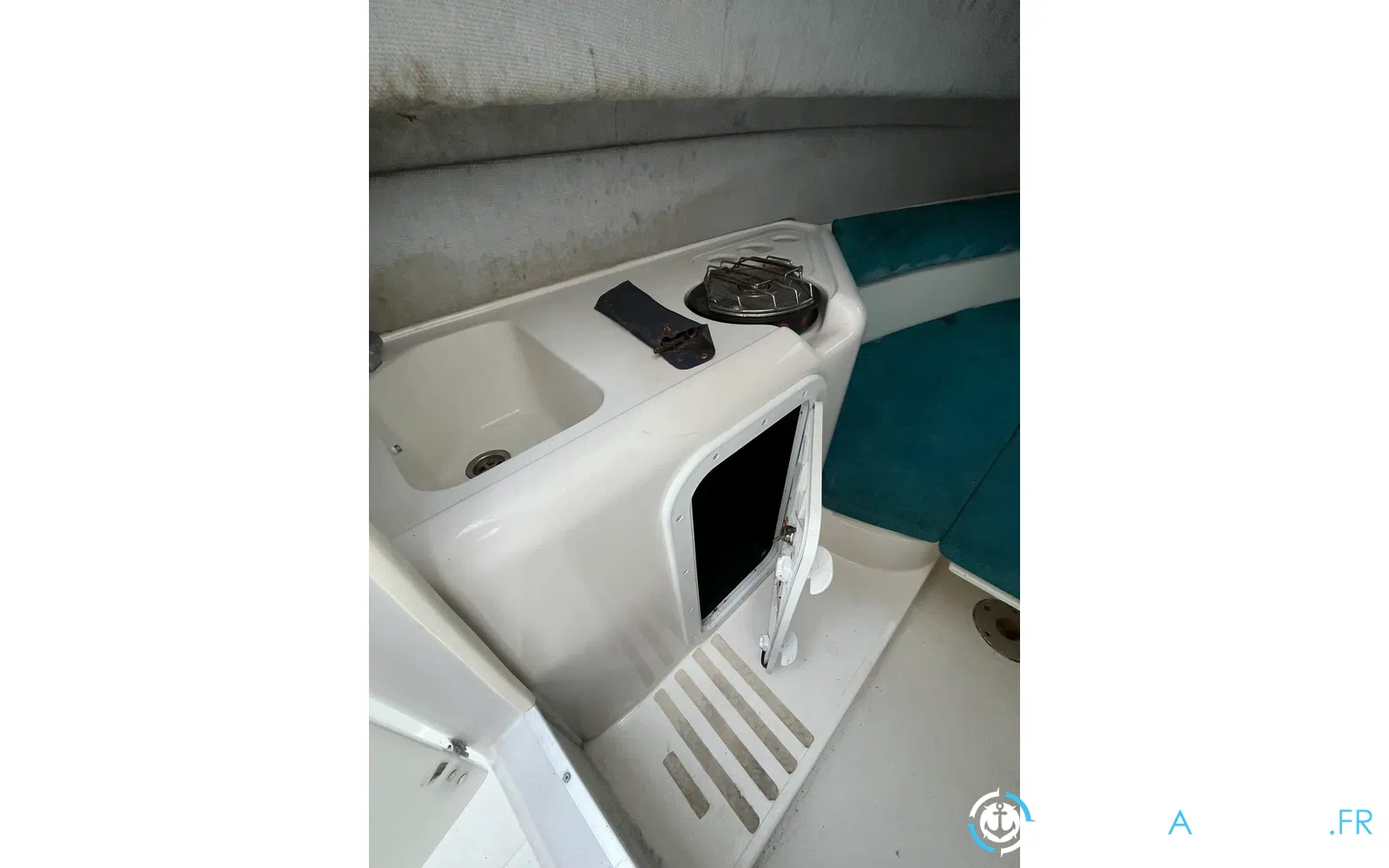 slider 7 Sessa Marine Oyster 20