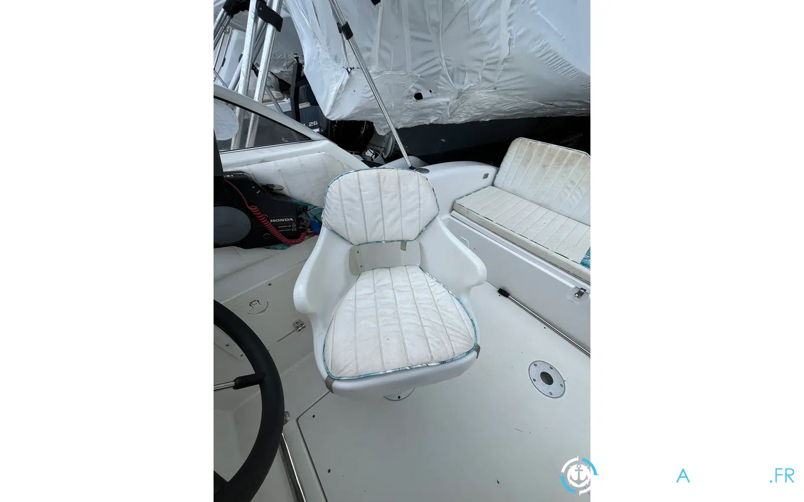slider 5 Sessa Marine Oyster 20