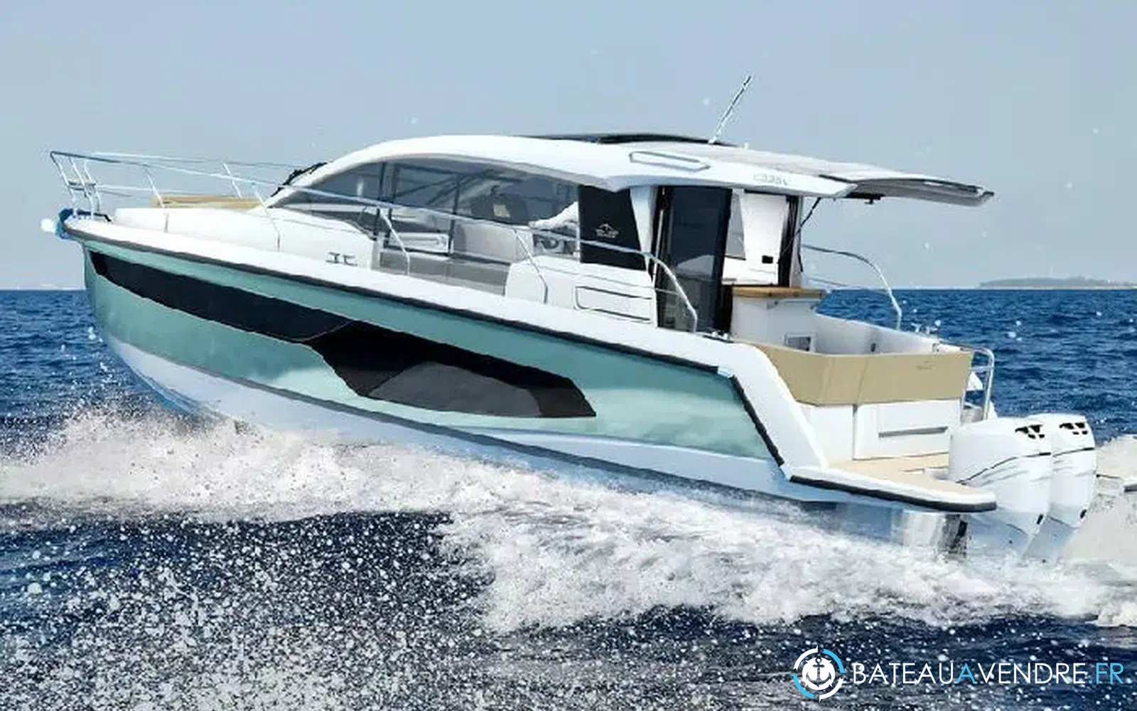 slider 0 Sealine C335